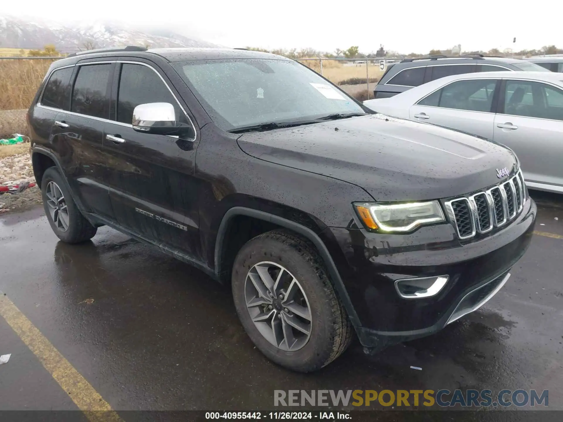 1 Photograph of a damaged car 1C4RJFBG0MC637332 JEEP GRAND CHEROKEE 2021