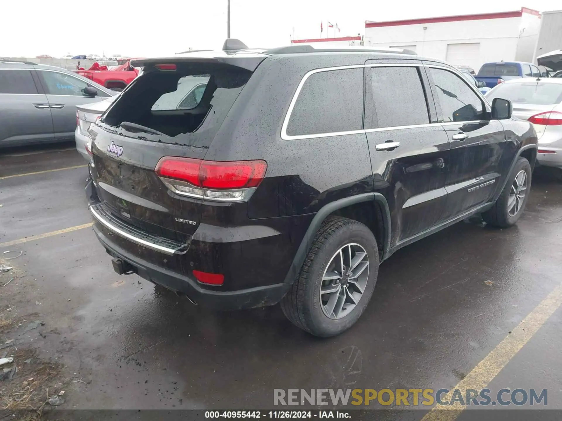 4 Photograph of a damaged car 1C4RJFBG0MC637332 JEEP GRAND CHEROKEE 2021