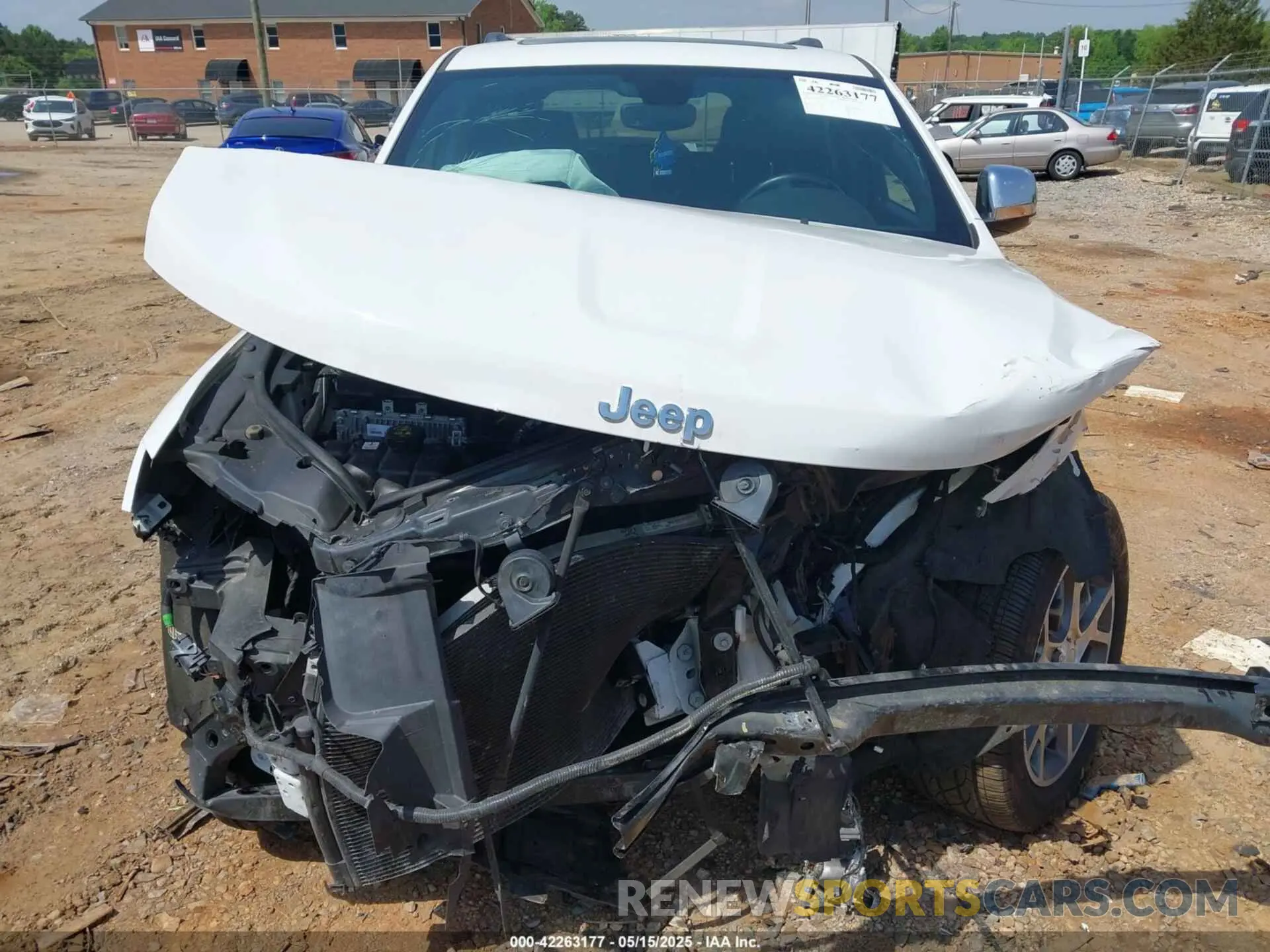6 Photograph of a damaged car 1C4RJFBG0MC838597 JEEP GRAND CHEROKEE 2021