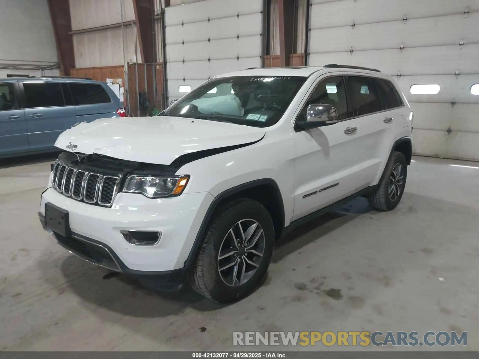 2 Photograph of a damaged car 1C4RJFBG1MC527034 JEEP GRAND CHEROKEE 2021