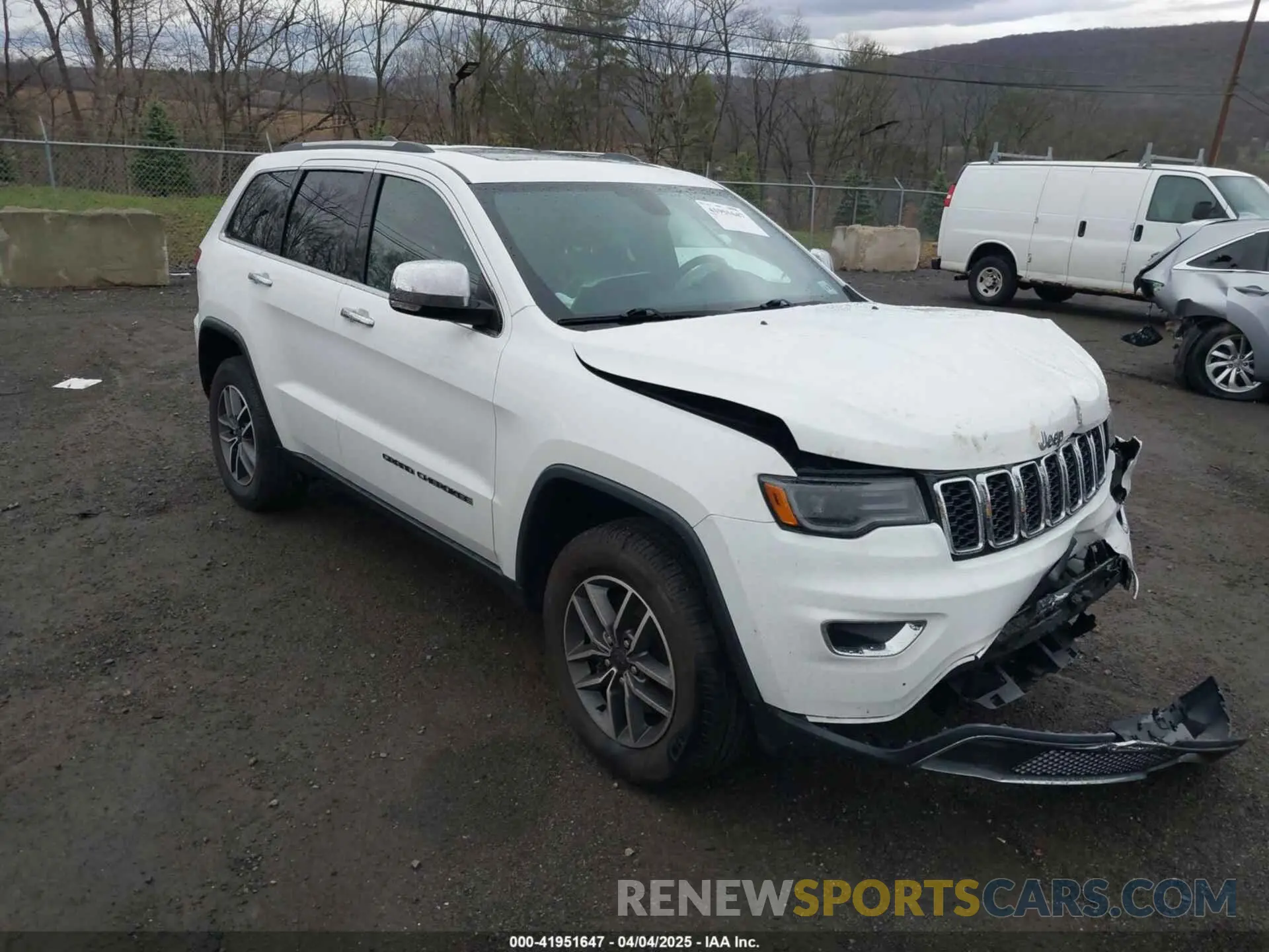 1 Photograph of a damaged car 1C4RJFBG1MC537952 JEEP GRAND CHEROKEE 2021