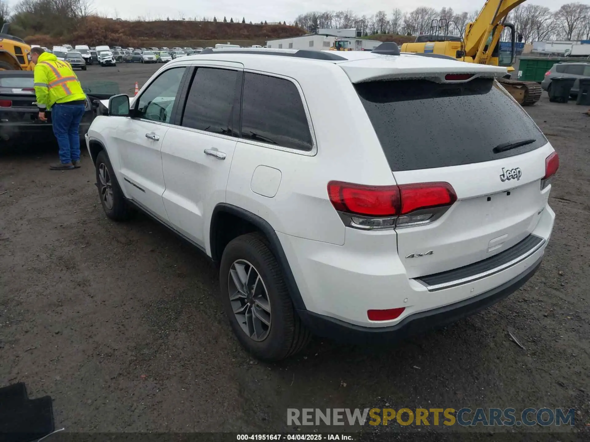 3 Photograph of a damaged car 1C4RJFBG1MC537952 JEEP GRAND CHEROKEE 2021