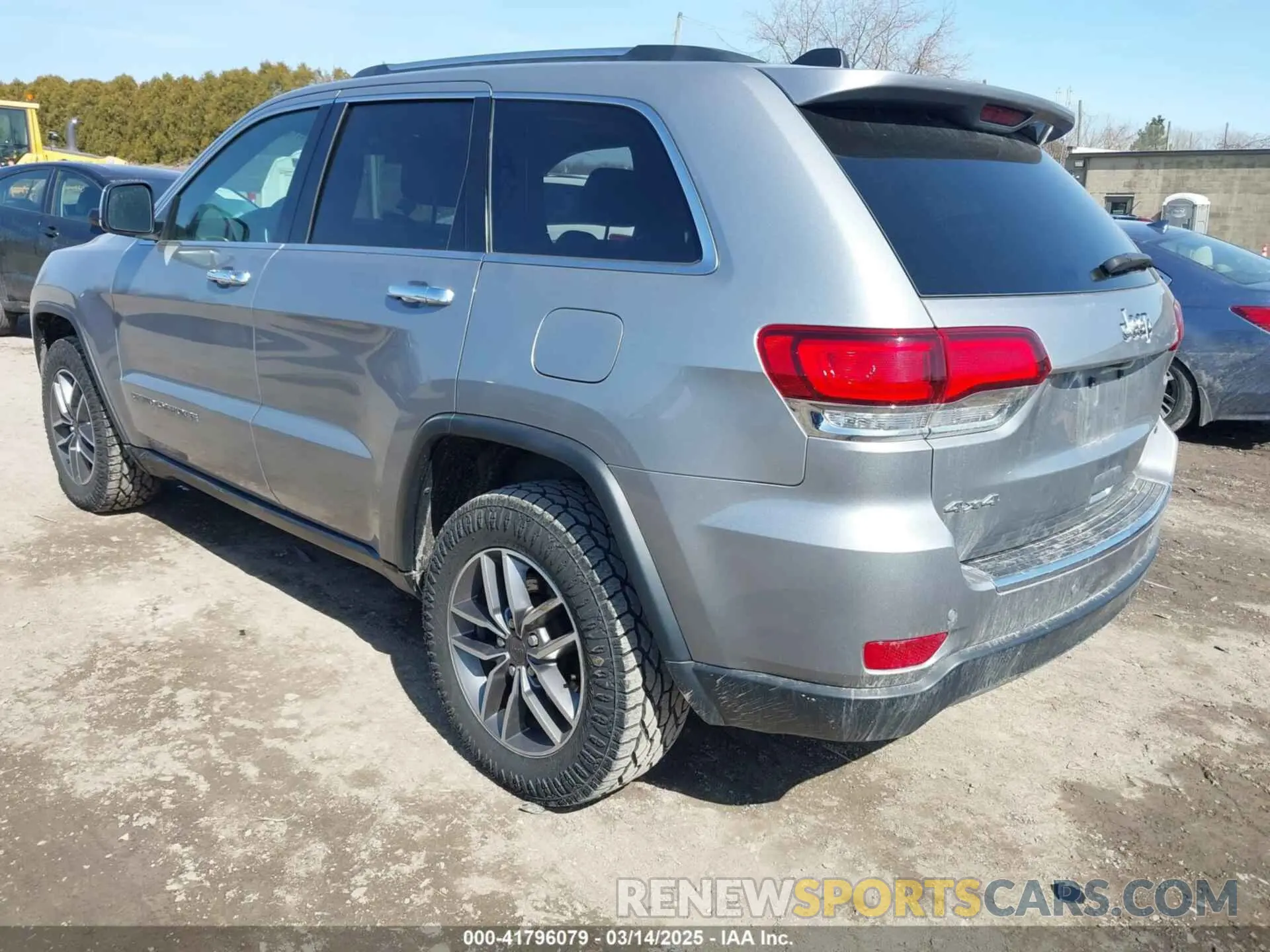 3 Photograph of a damaged car 1C4RJFBG1MC564519 JEEP GRAND CHEROKEE 2021