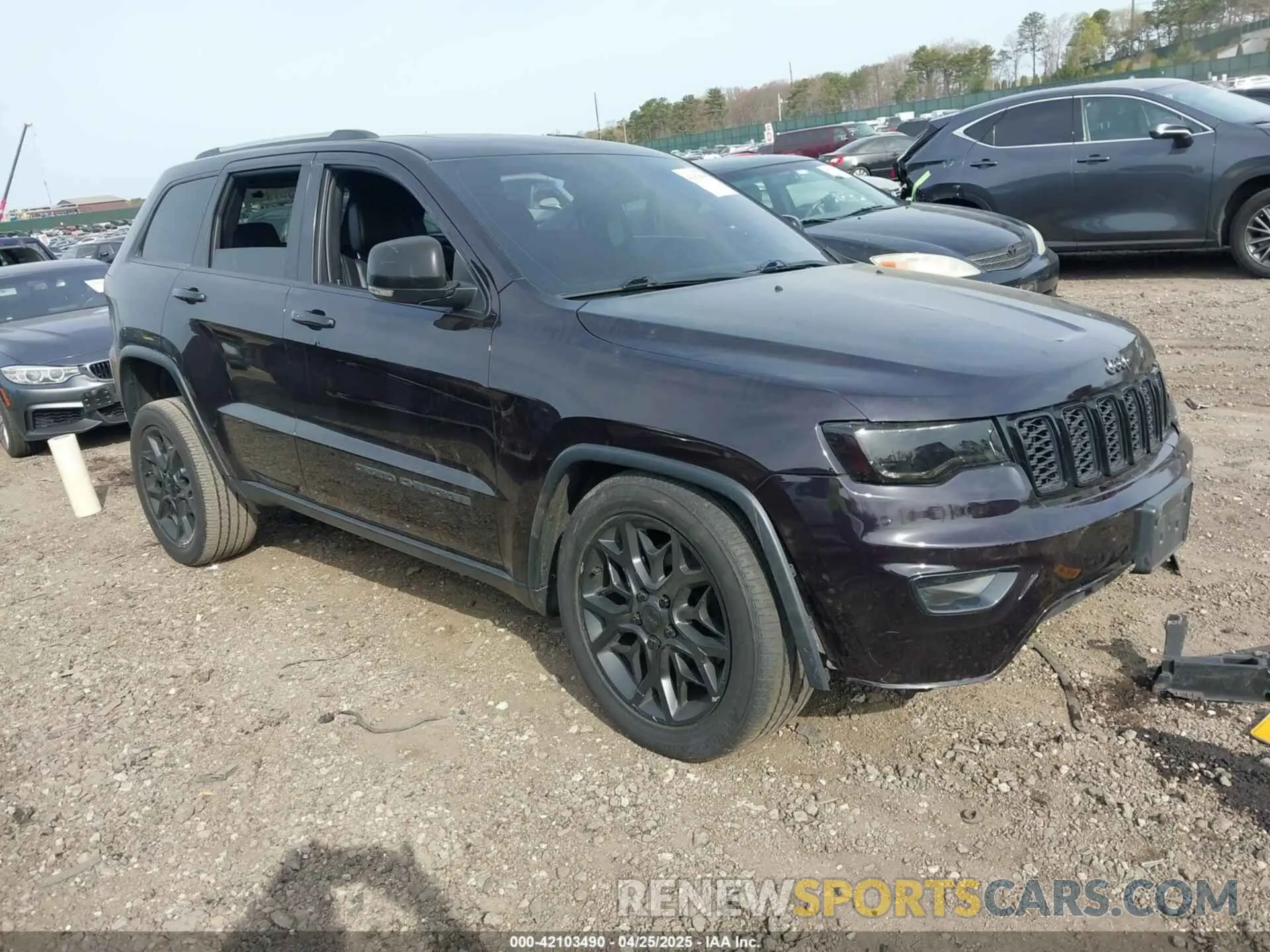 1 Photograph of a damaged car 1C4RJFBG1MC600239 JEEP GRAND CHEROKEE 2021