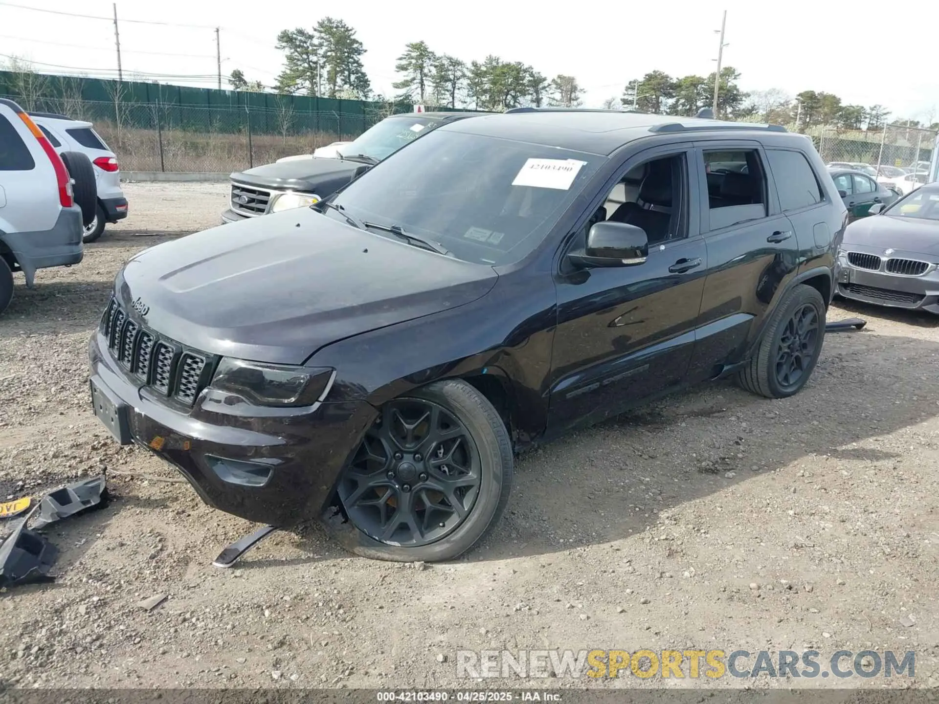 2 Photograph of a damaged car 1C4RJFBG1MC600239 JEEP GRAND CHEROKEE 2021