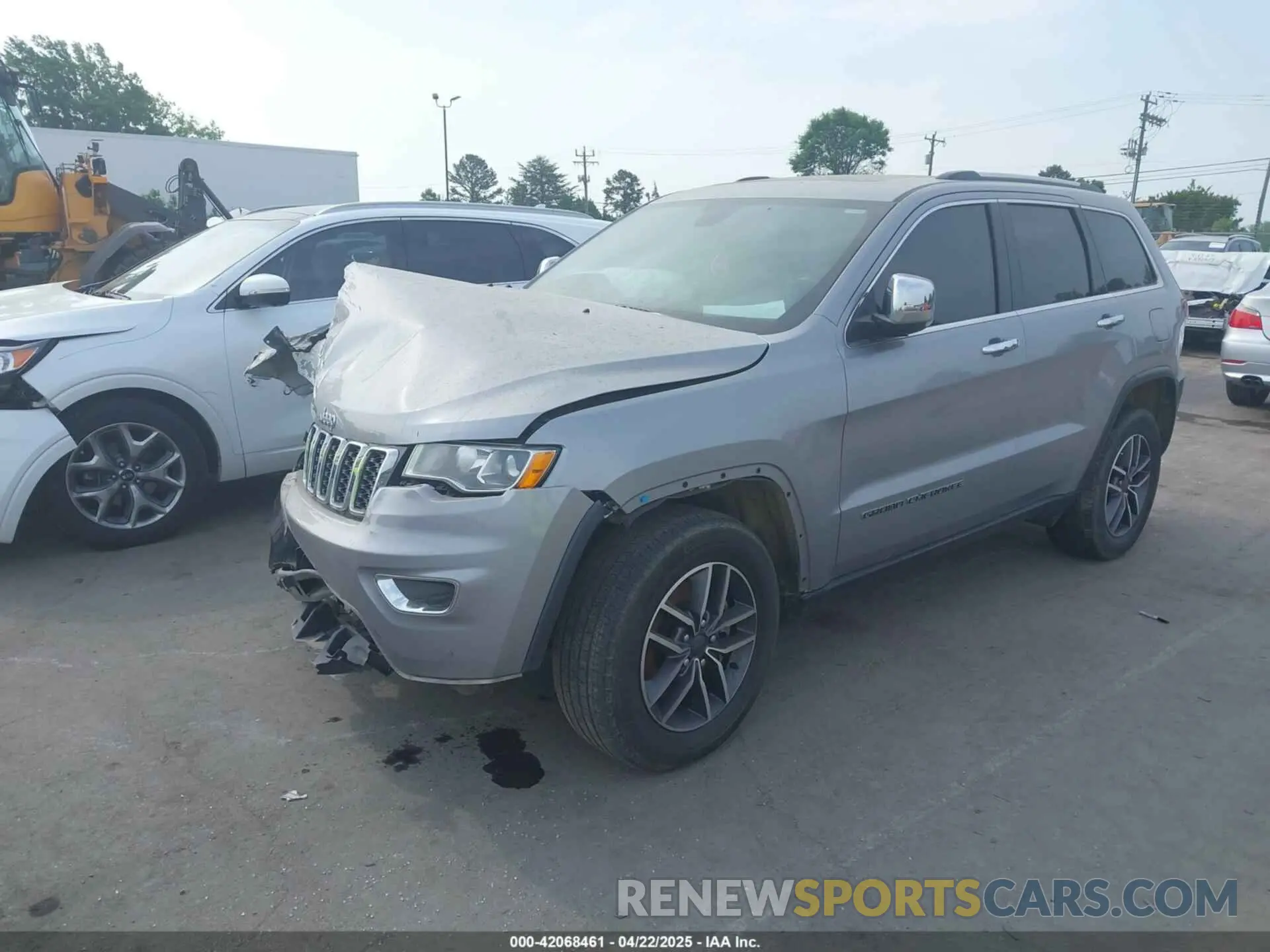 2 Photograph of a damaged car 1C4RJFBG2MC612156 JEEP GRAND CHEROKEE 2021
