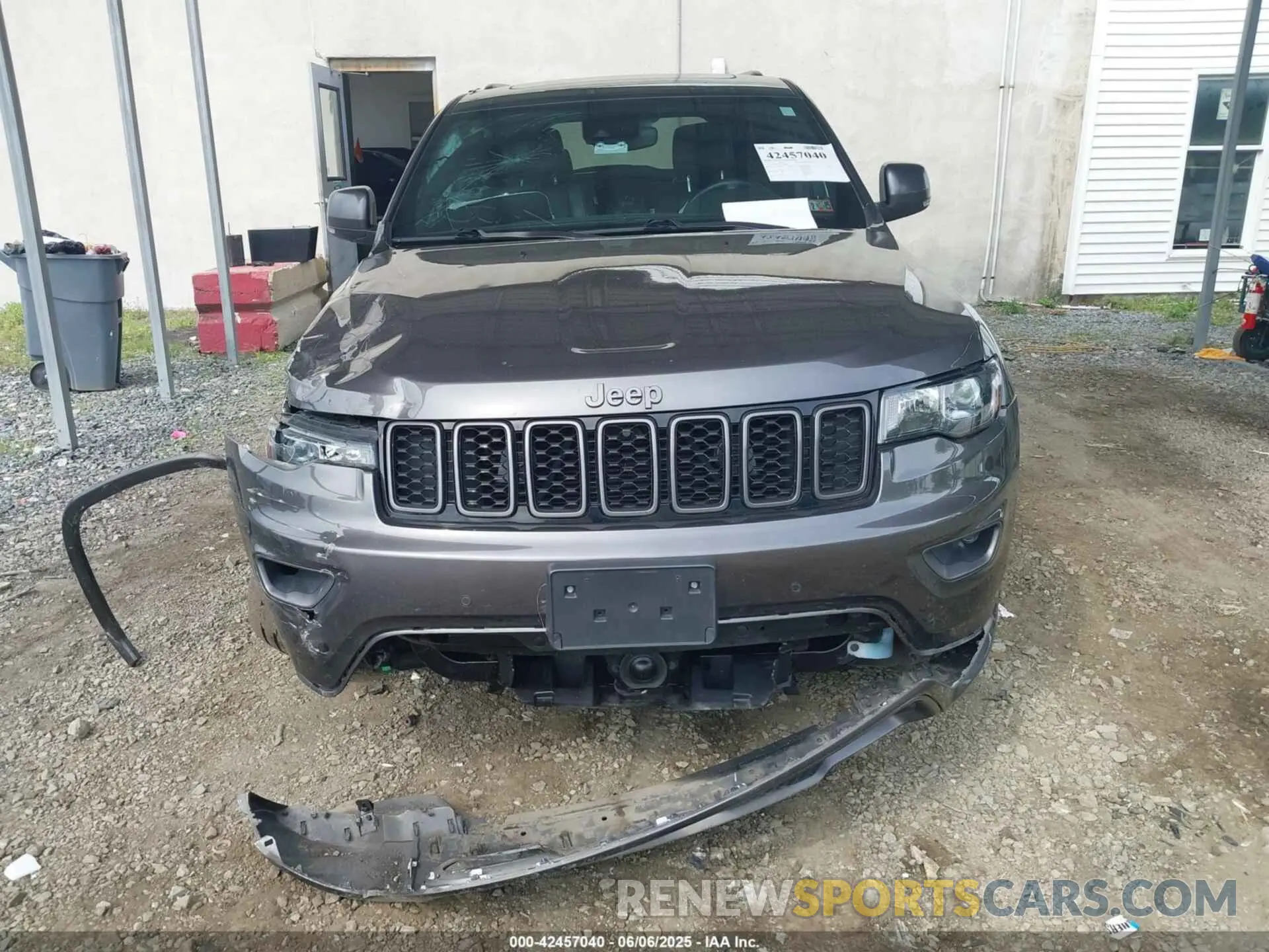 12 Photograph of a damaged car 1C4RJFBG2MC612416 JEEP GRAND CHEROKEE 2021