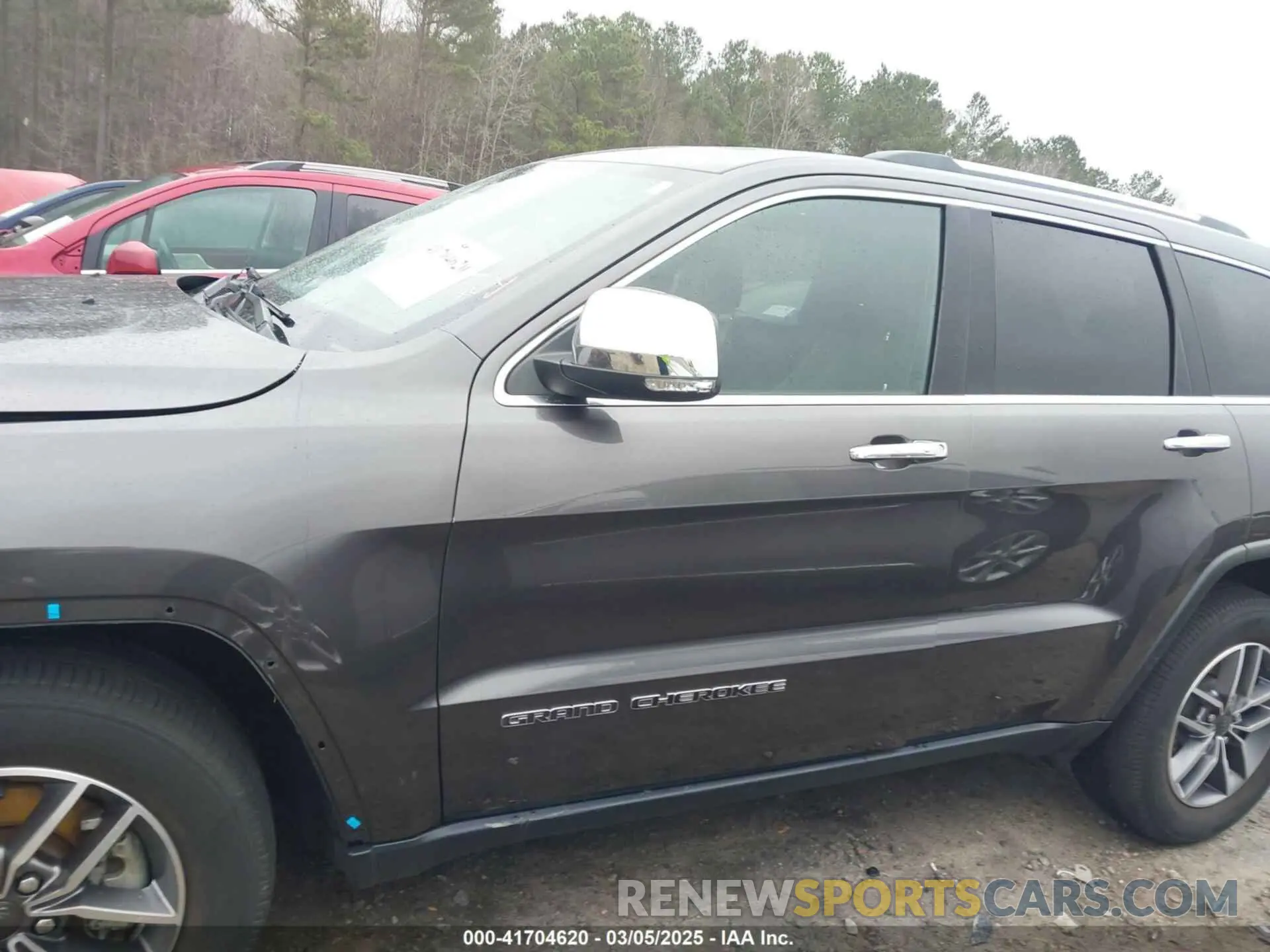 15 Photograph of a damaged car 1C4RJFBG2MC667268 JEEP GRAND CHEROKEE 2021