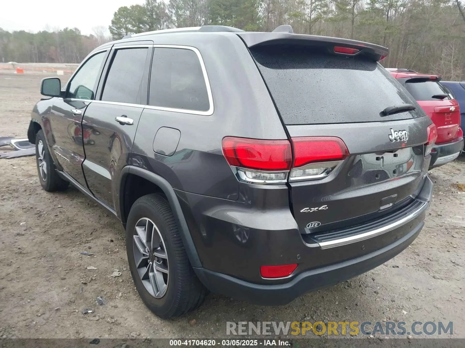 3 Photograph of a damaged car 1C4RJFBG2MC667268 JEEP GRAND CHEROKEE 2021