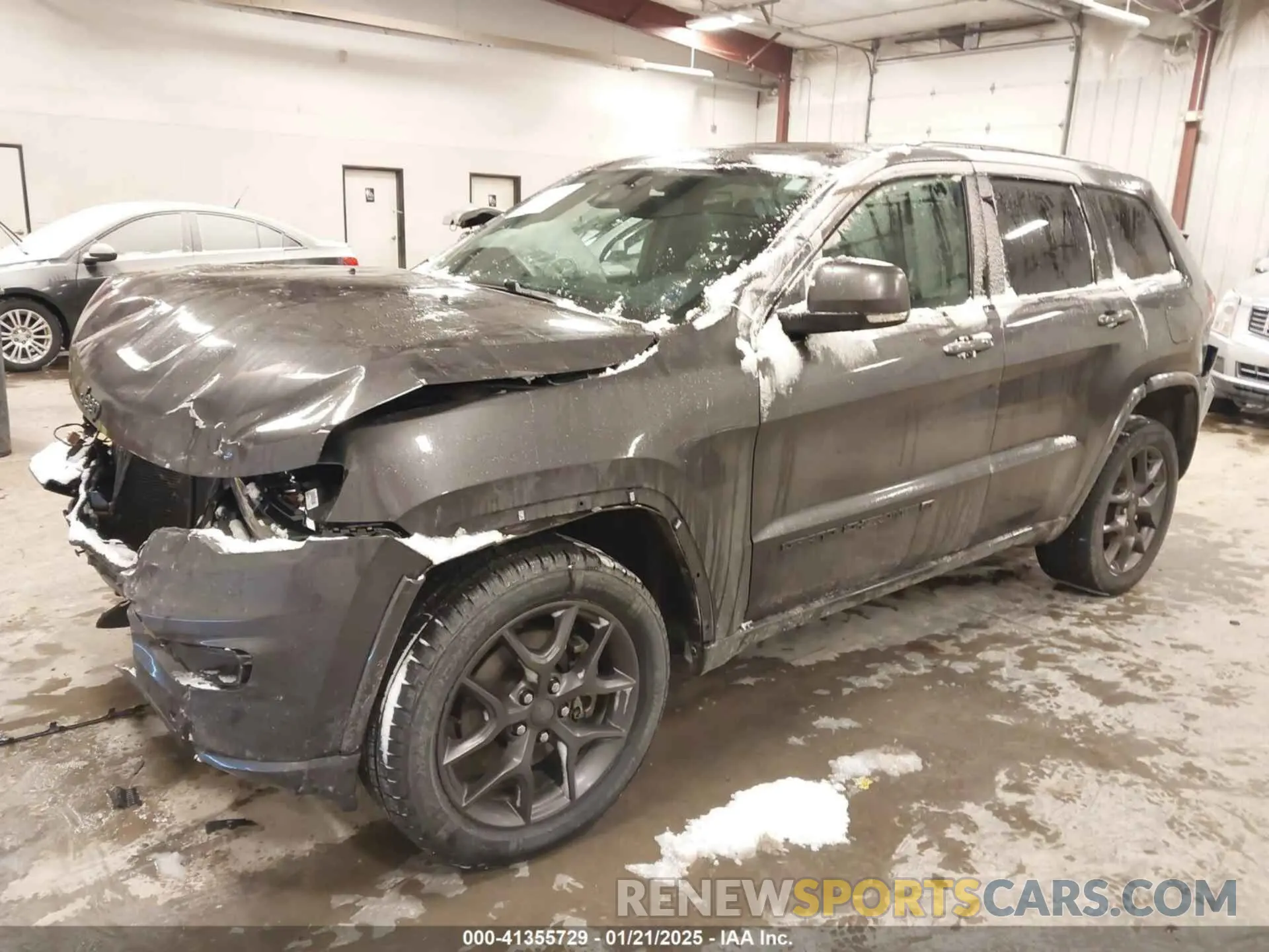 2 Photograph of a damaged car 1C4RJFBG2MC736010 JEEP GRAND CHEROKEE 2021