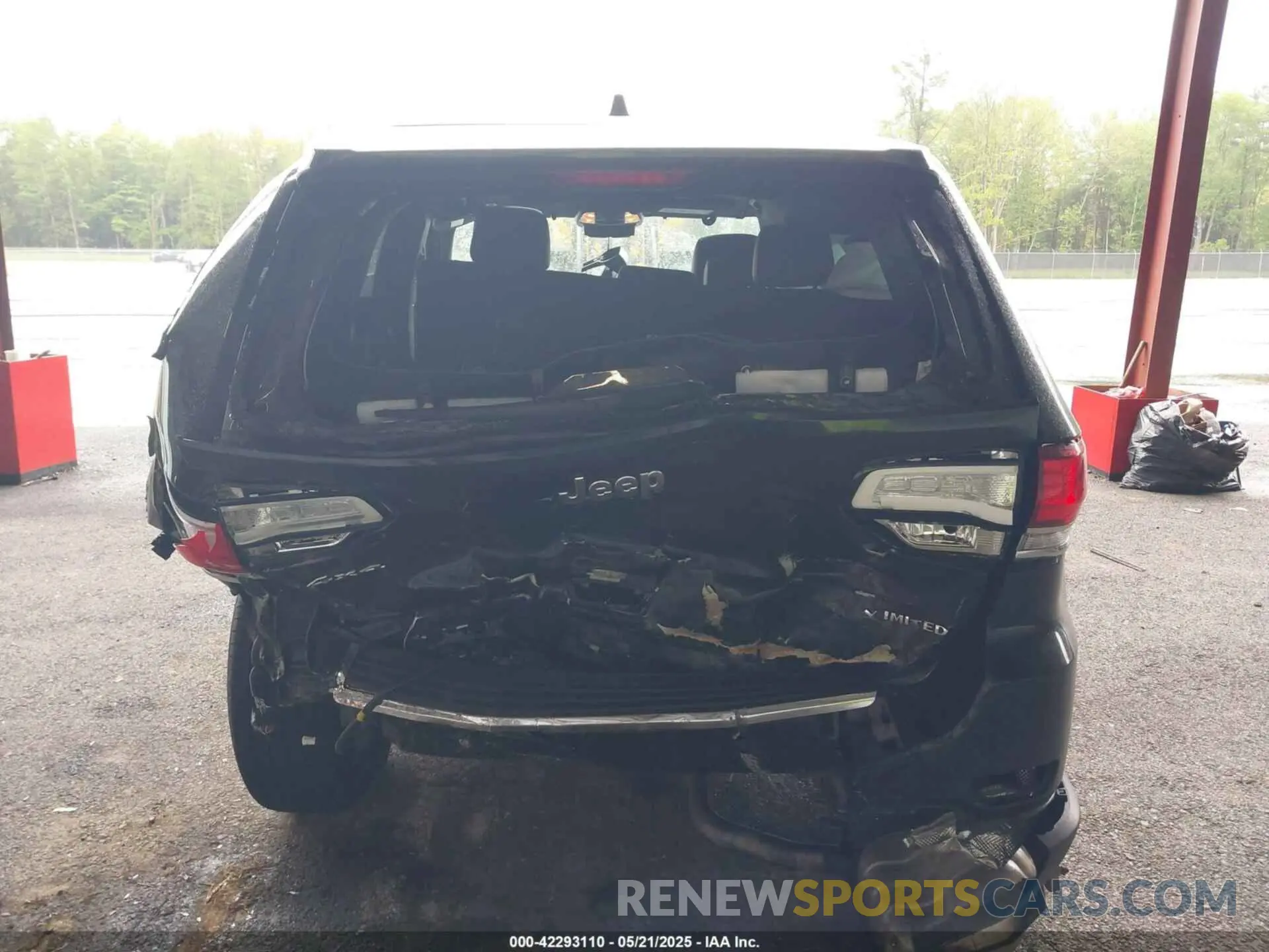 16 Photograph of a damaged car 1C4RJFBG2MC754779 JEEP GRAND CHEROKEE 2021