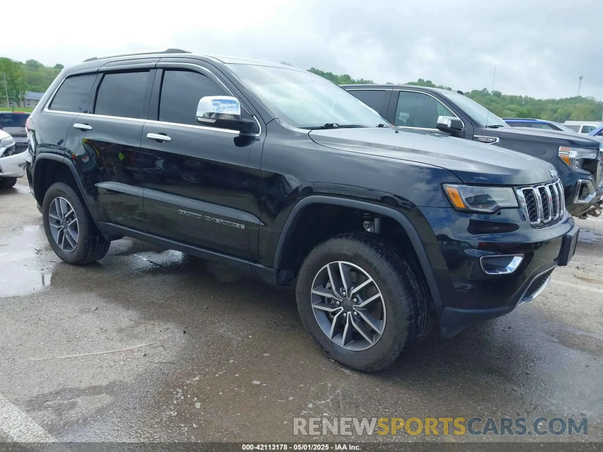 1 Photograph of a damaged car 1C4RJFBG4MC537914 JEEP GRAND CHEROKEE 2021