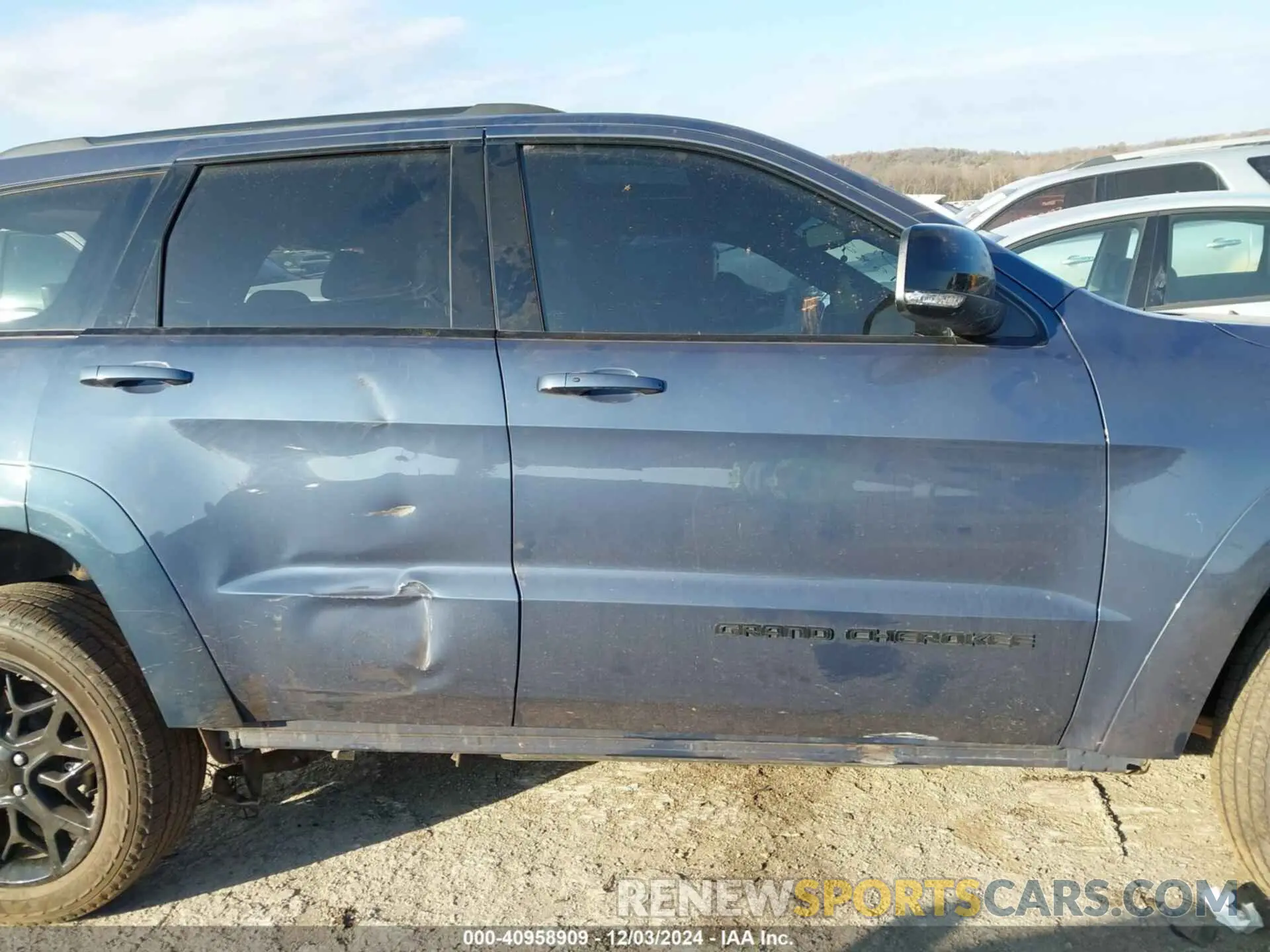 13 Photograph of a damaged car 1C4RJFBG5MC827059 JEEP GRAND CHEROKEE 2021