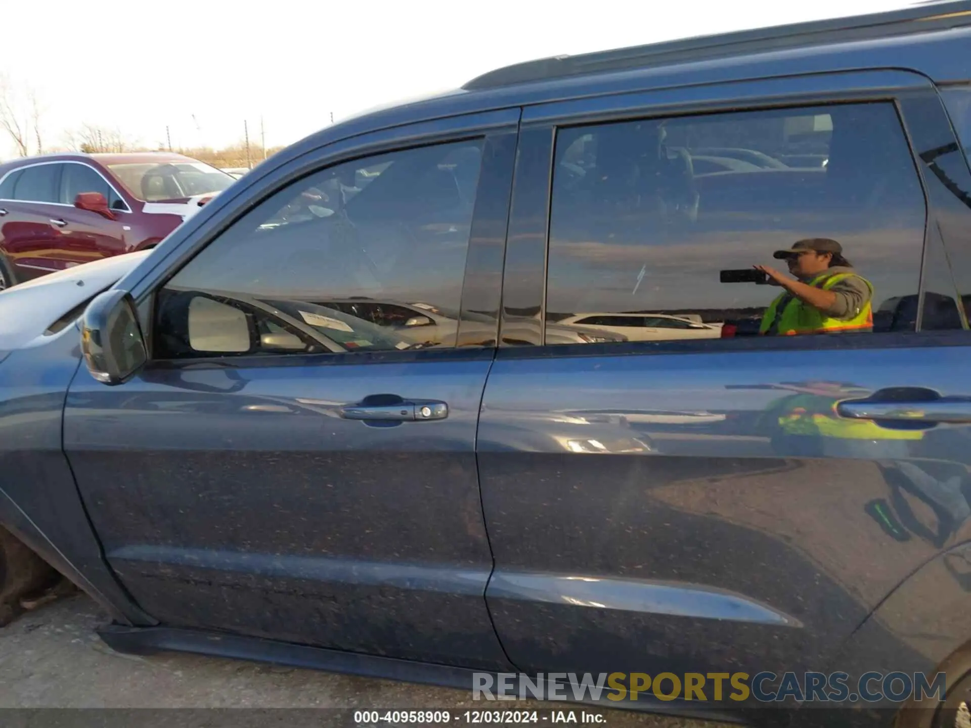 14 Photograph of a damaged car 1C4RJFBG5MC827059 JEEP GRAND CHEROKEE 2021