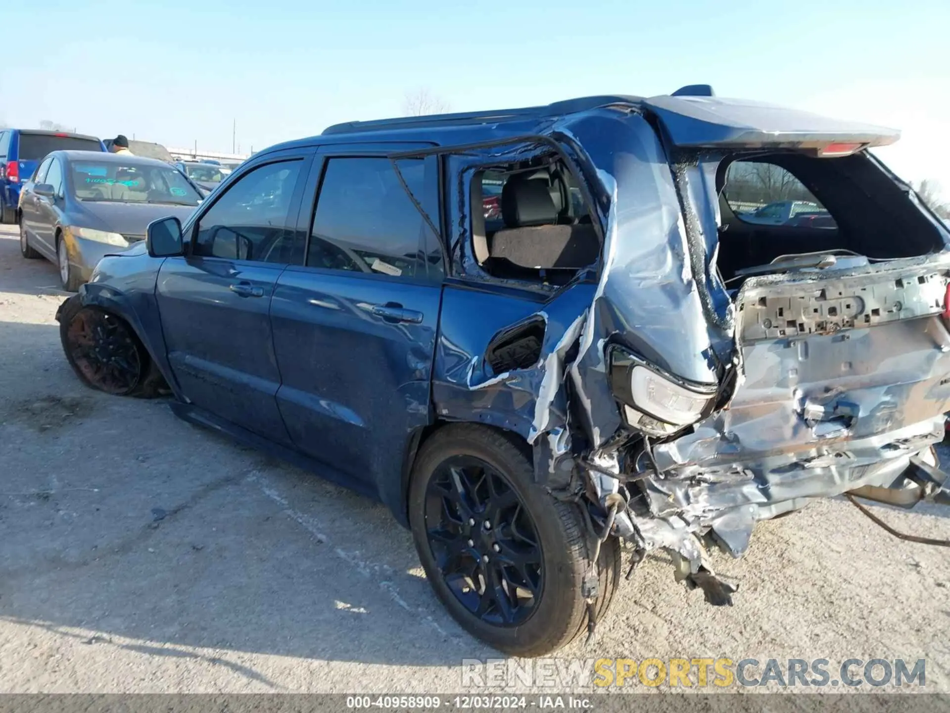 3 Photograph of a damaged car 1C4RJFBG5MC827059 JEEP GRAND CHEROKEE 2021