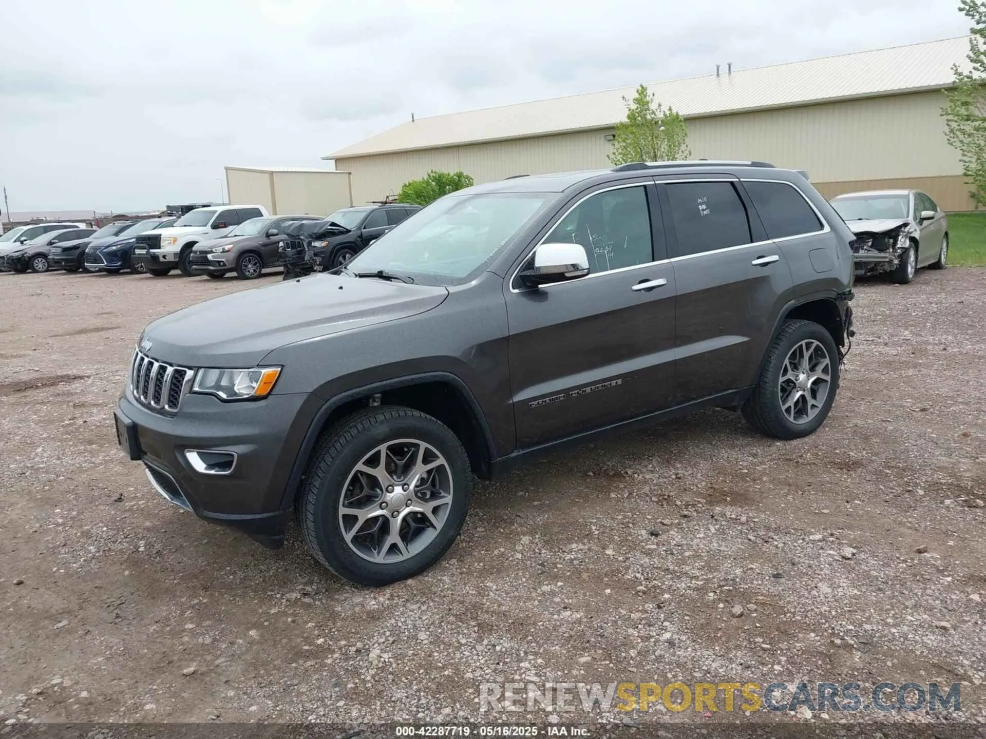 2 Photograph of a damaged car 1C4RJFBG6MC687281 JEEP GRAND CHEROKEE 2021