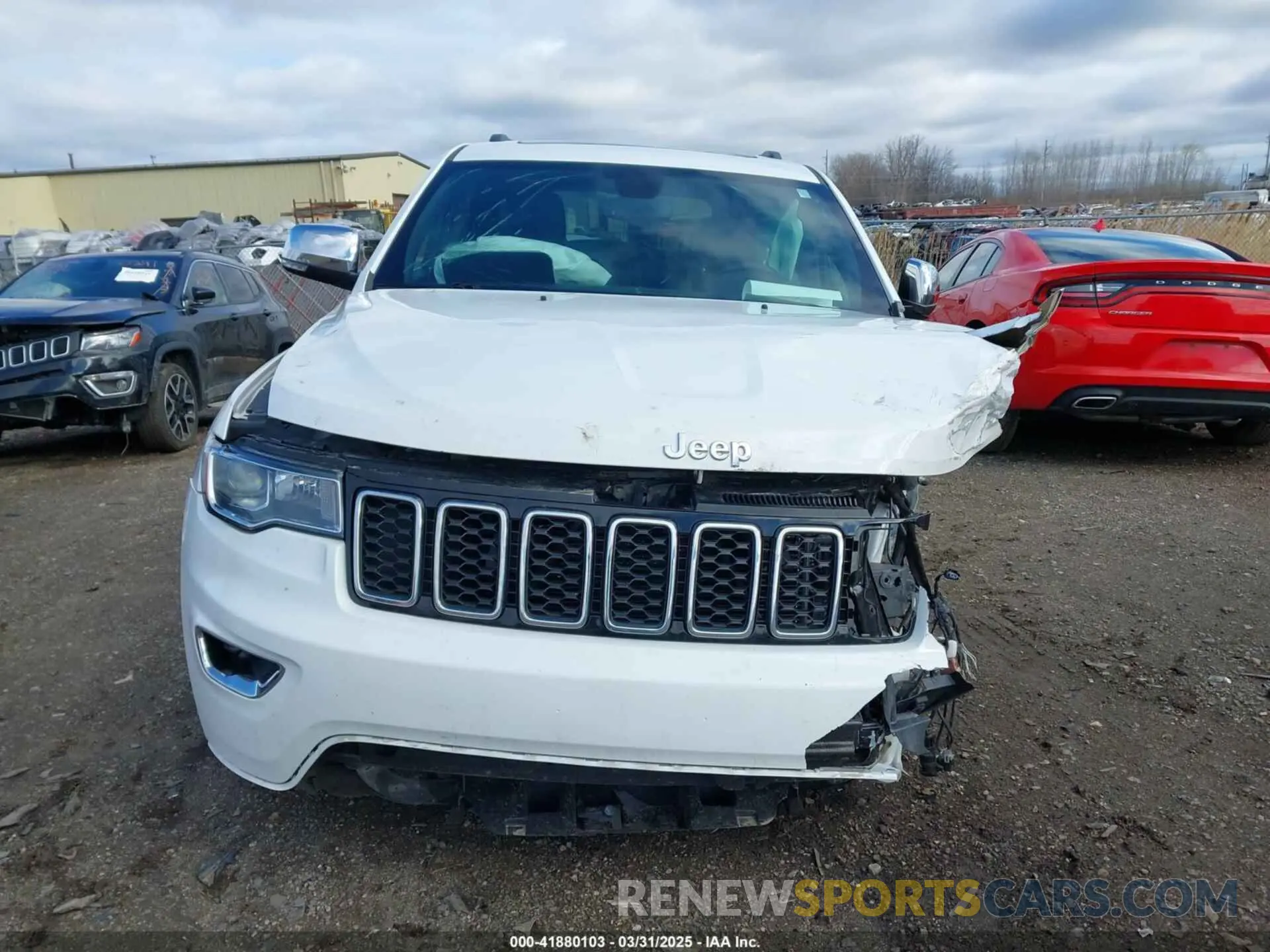 12 Photograph of a damaged car 1C4RJFBG7MC512716 JEEP GRAND CHEROKEE 2021