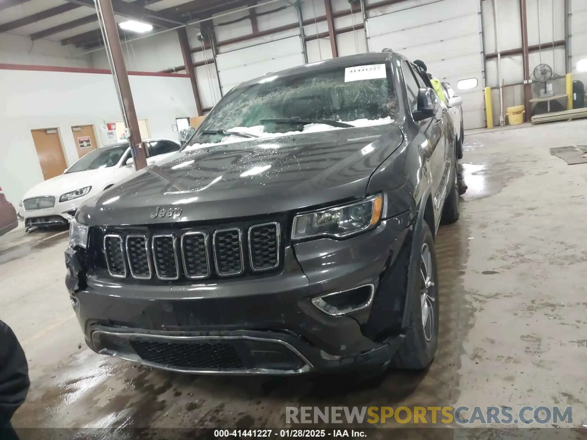 12 Photograph of a damaged car 1C4RJFBG7MC513588 JEEP GRAND CHEROKEE 2021