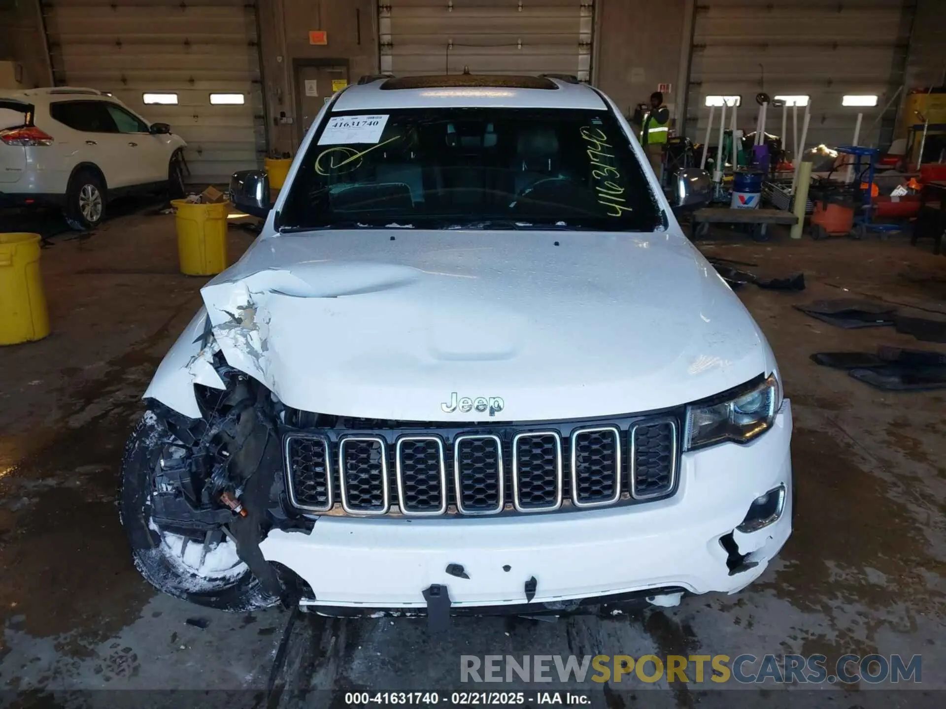 13 Photograph of a damaged car 1C4RJFBG7MC611827 JEEP GRAND CHEROKEE 2021
