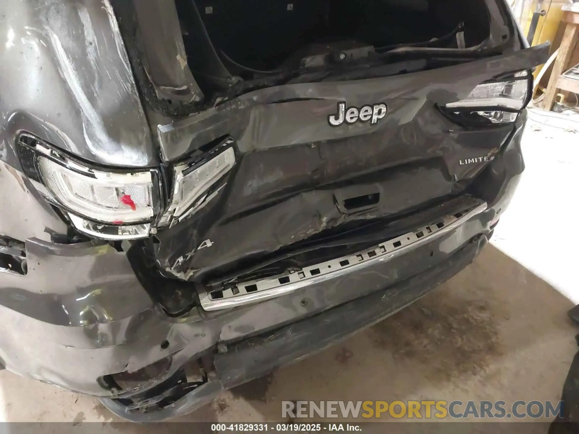 6 Photograph of a damaged car 1C4RJFBG7MC645198 JEEP GRAND CHEROKEE 2021
