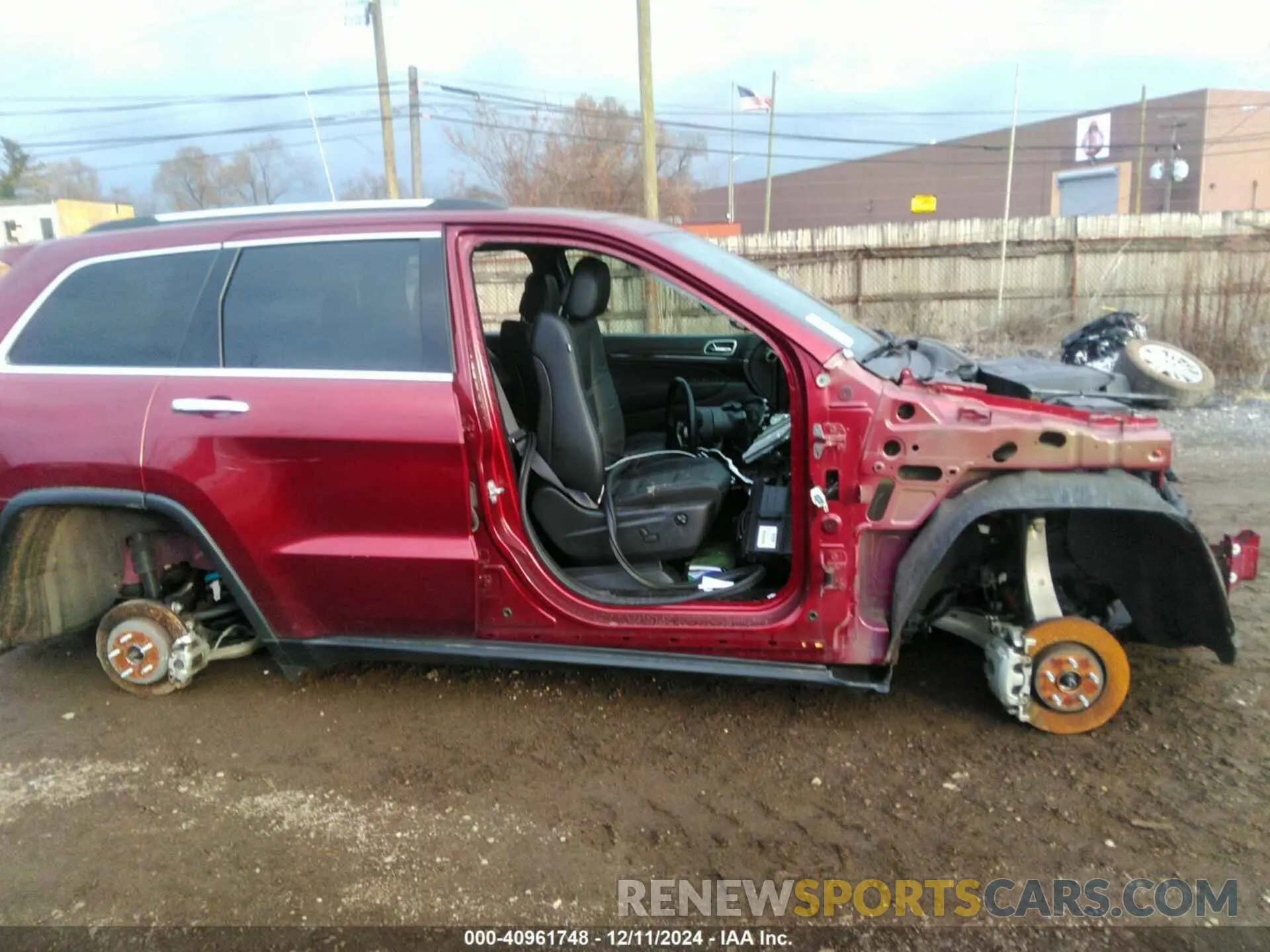 12 Photograph of a damaged car 1C4RJFBG7MC737086 JEEP GRAND CHEROKEE 2021