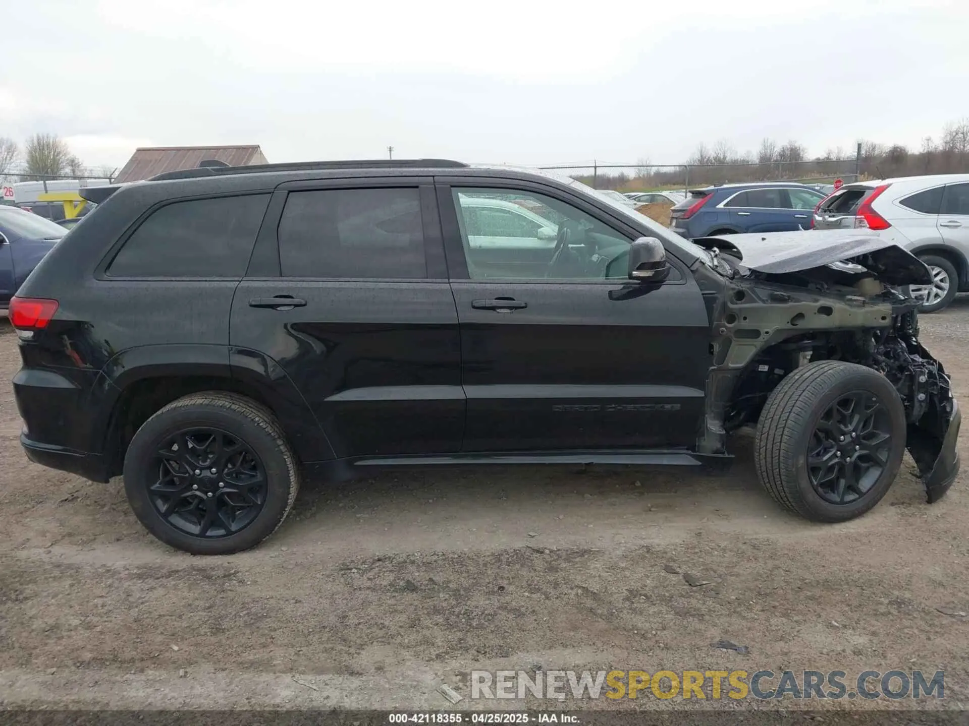 14 Photograph of a damaged car 1C4RJFBG7MC828116 JEEP GRAND CHEROKEE 2021