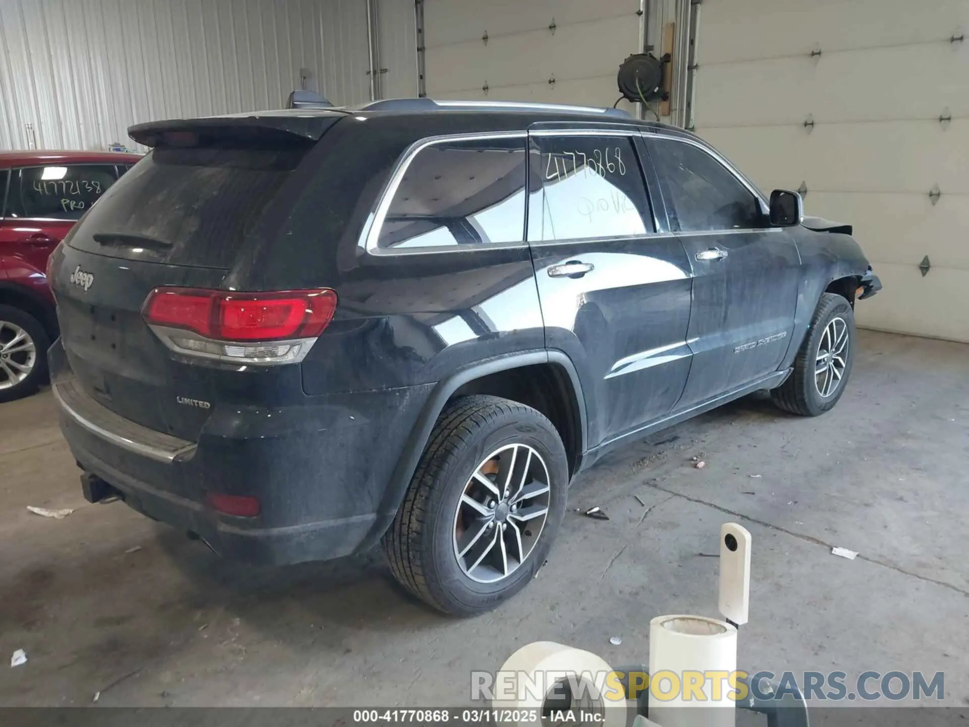 4 Photograph of a damaged car 1C4RJFBG8MC509792 JEEP GRAND CHEROKEE 2021