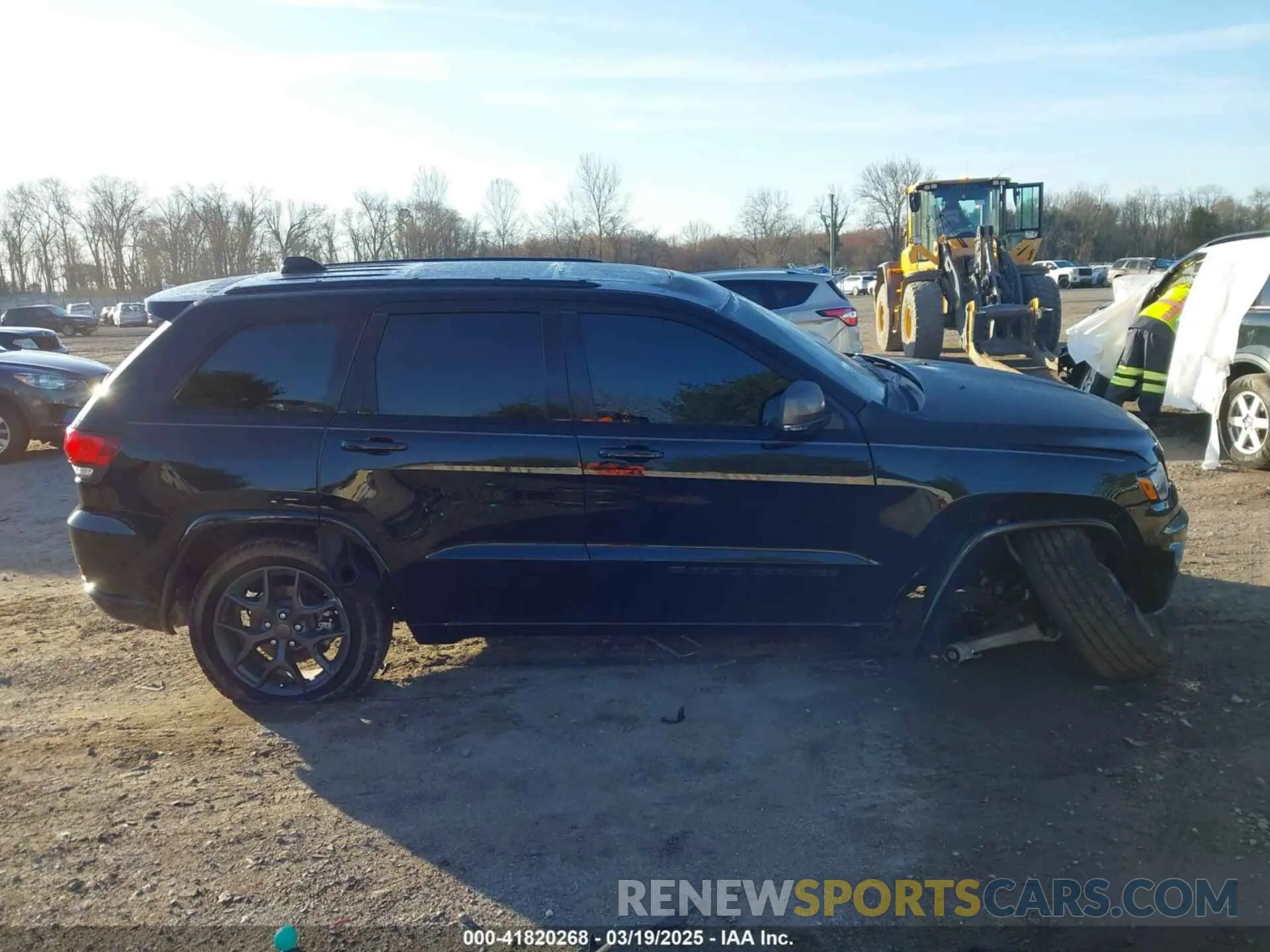 13 Photograph of a damaged car 1C4RJFBG8MC536748 JEEP GRAND CHEROKEE 2021