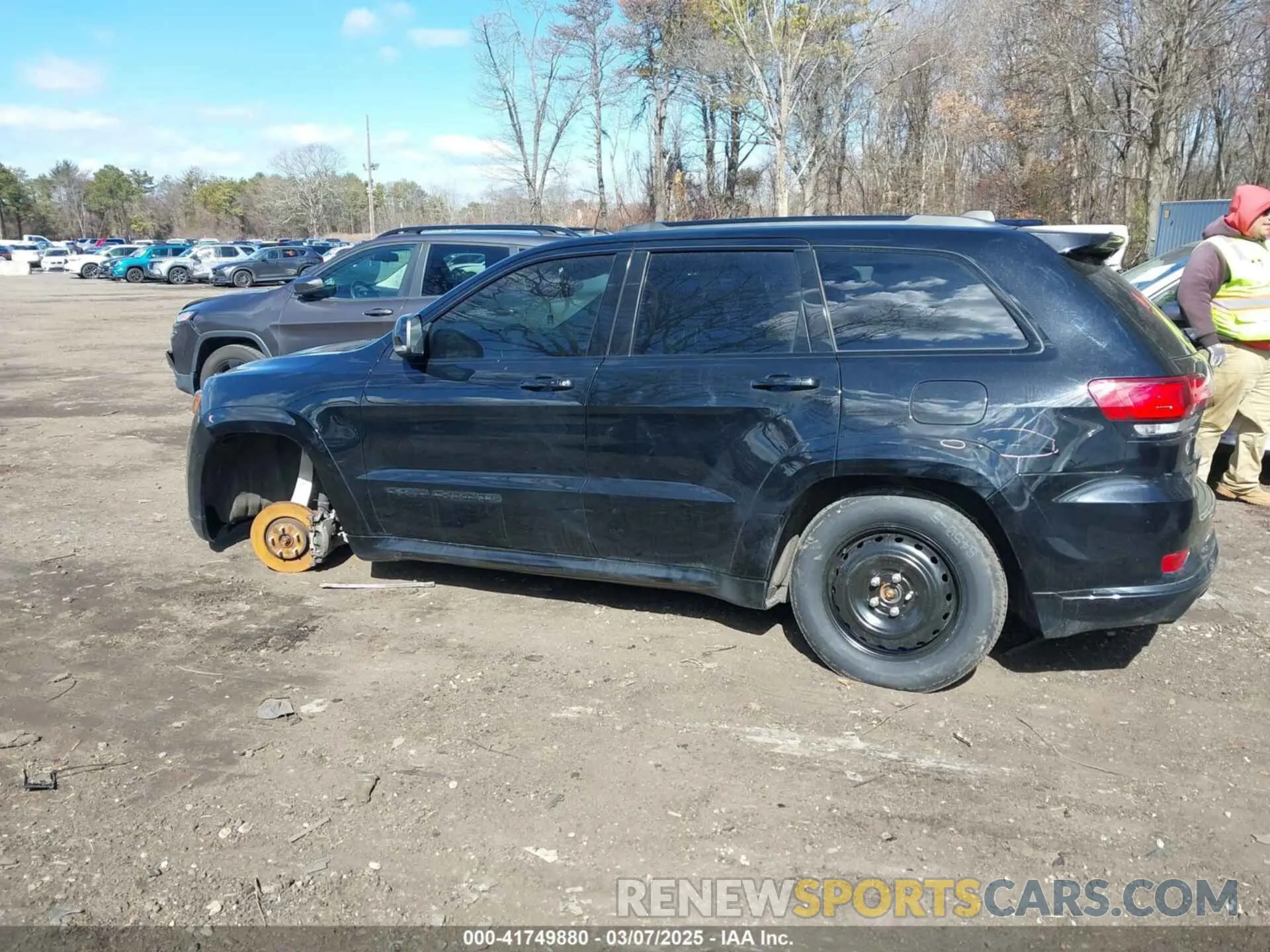 14 Photograph of a damaged car 1C4RJFBG9MC651276 JEEP GRAND CHEROKEE 2021