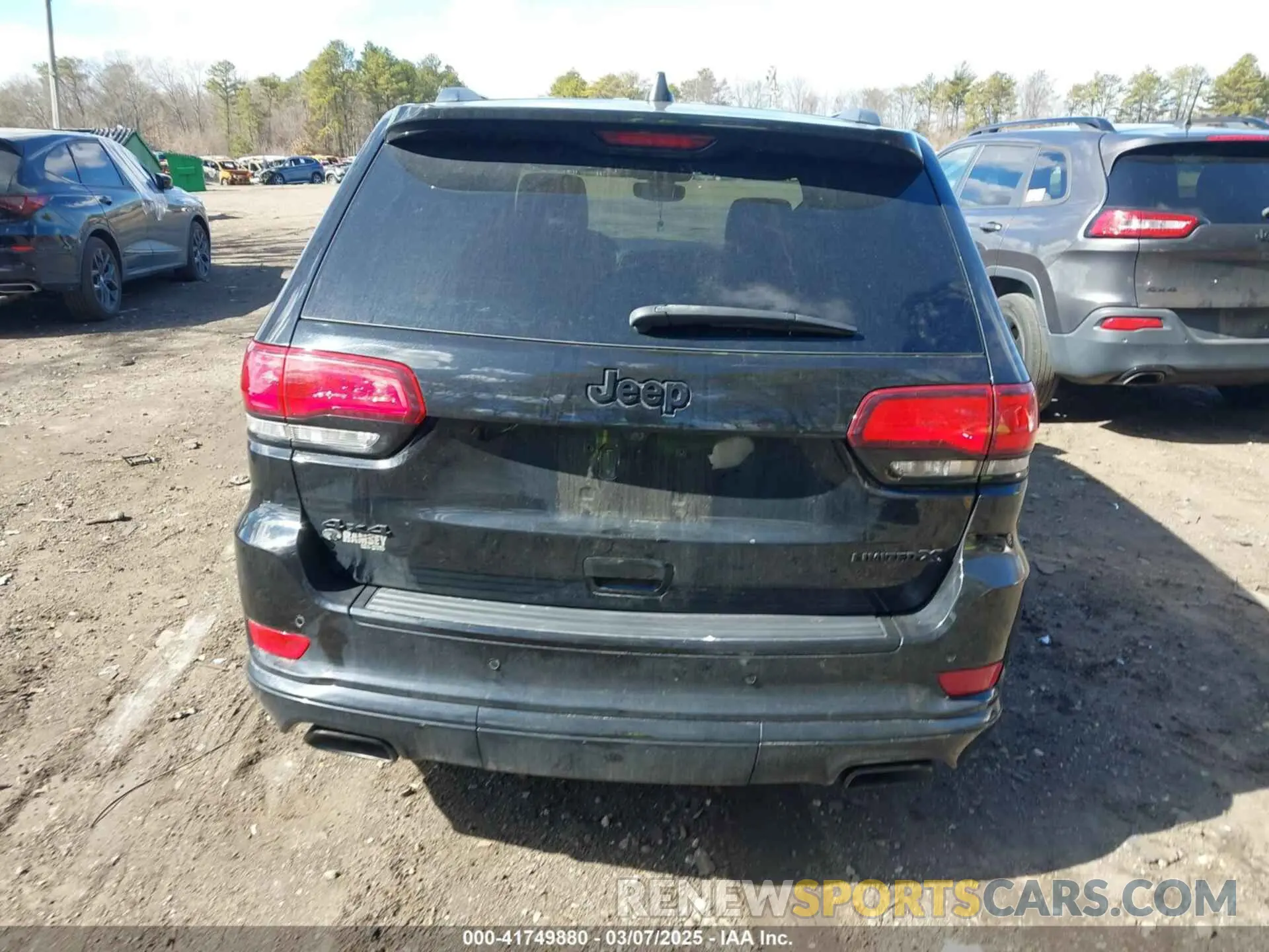 16 Photograph of a damaged car 1C4RJFBG9MC651276 JEEP GRAND CHEROKEE 2021
