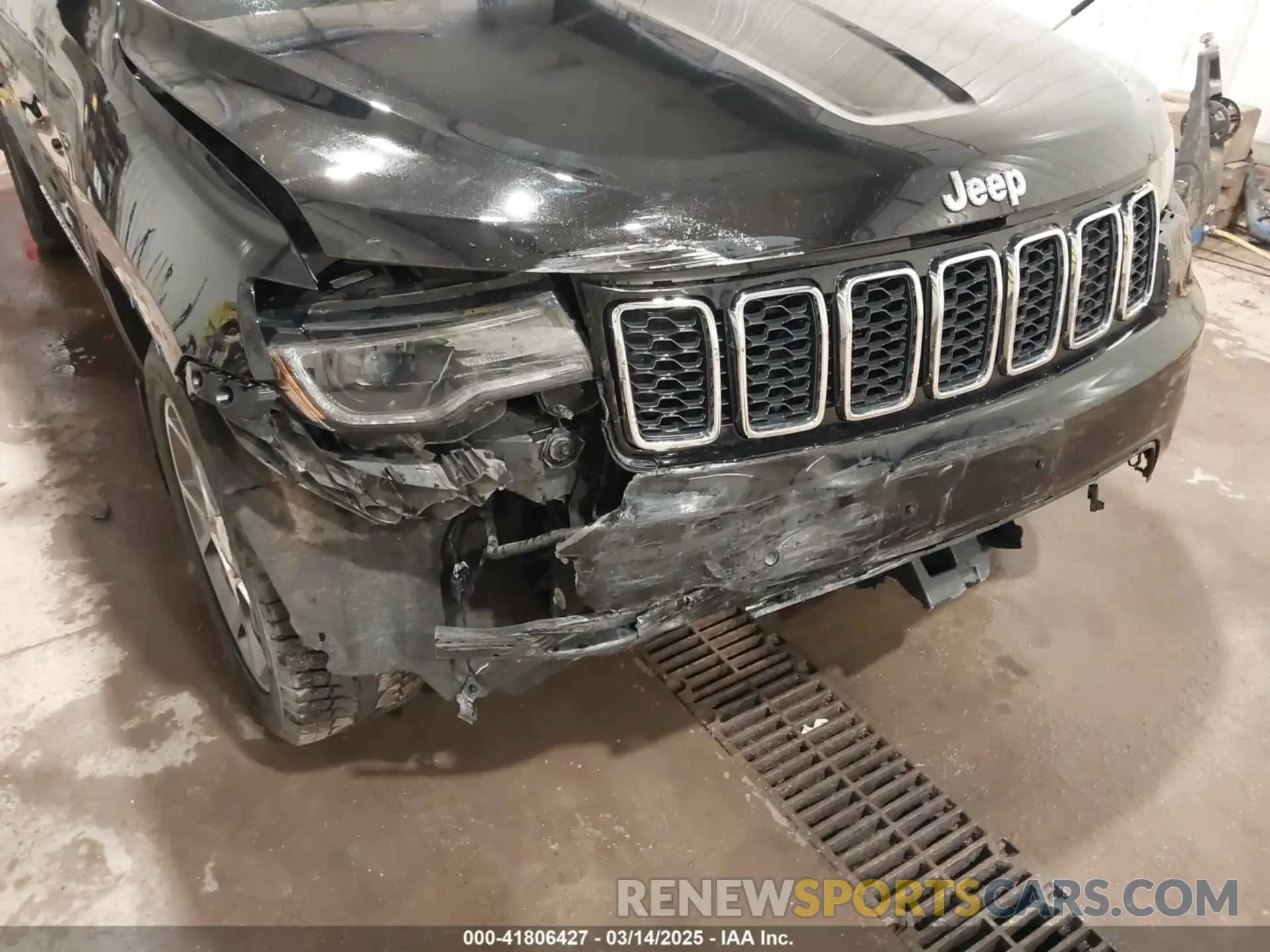 6 Photograph of a damaged car 1C4RJFBGXMC709346 JEEP GRAND CHEROKEE 2021