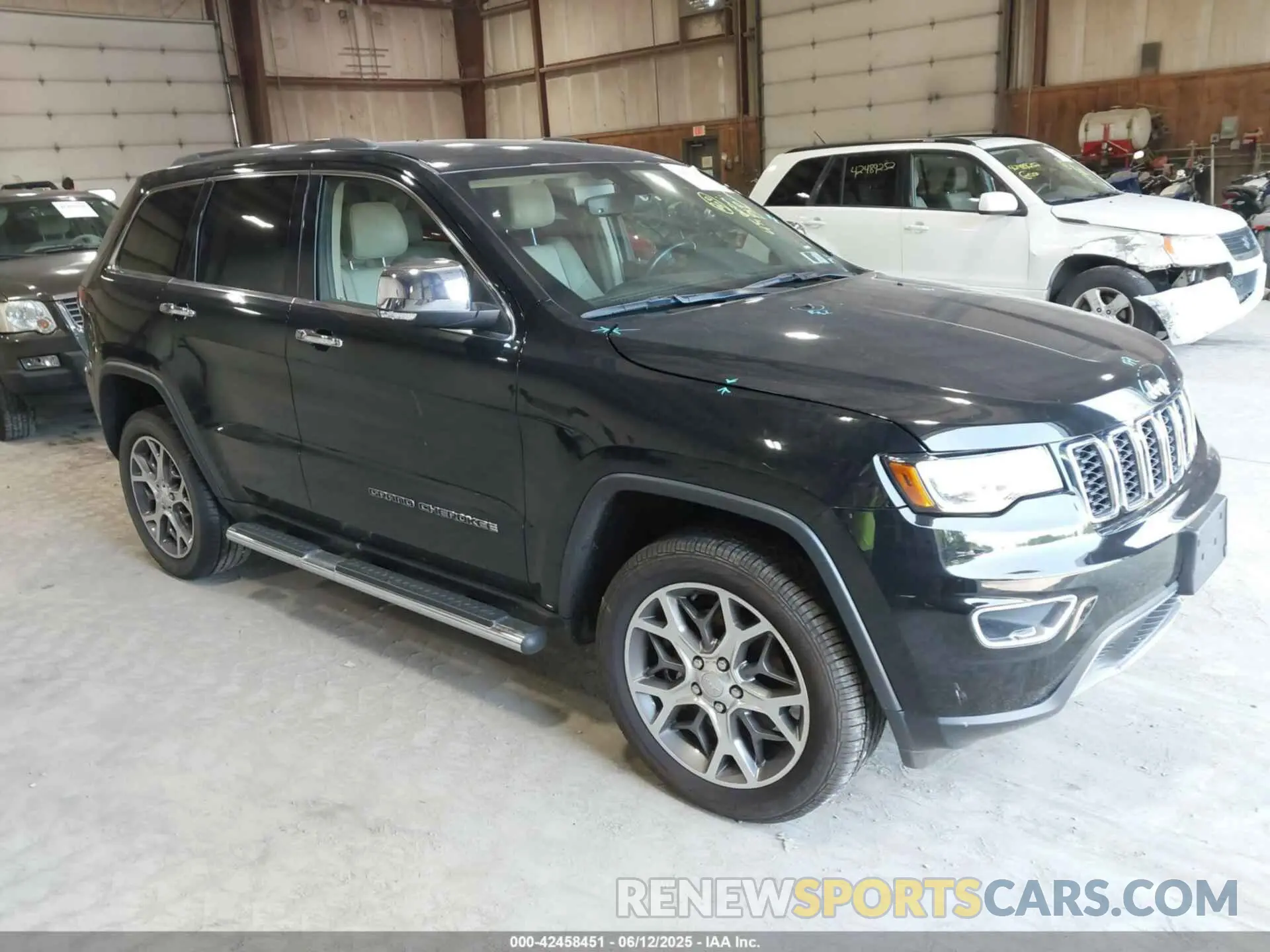 1 Photograph of a damaged car 1C4RJFBT0MC891152 JEEP GRAND CHEROKEE 2021