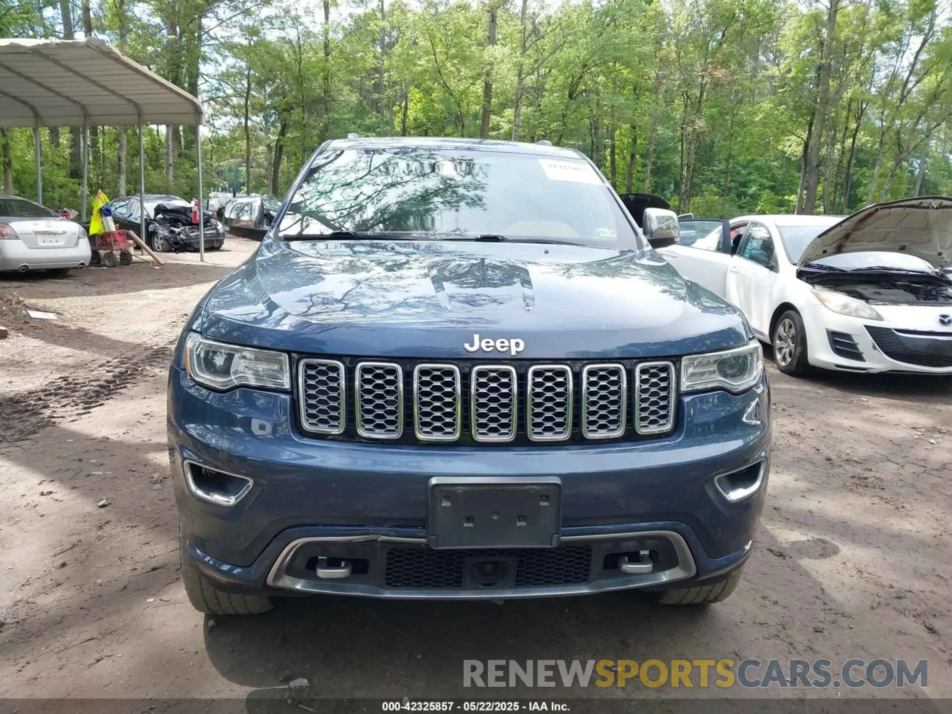 13 Photograph of a damaged car 1C4RJFCG3MC595186 JEEP GRAND CHEROKEE 2021
