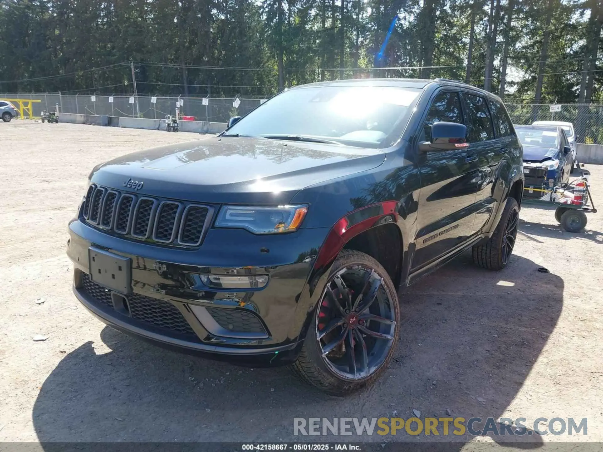 2 Photograph of a damaged car 1C4RJFCG3MC618885 JEEP GRAND CHEROKEE 2021