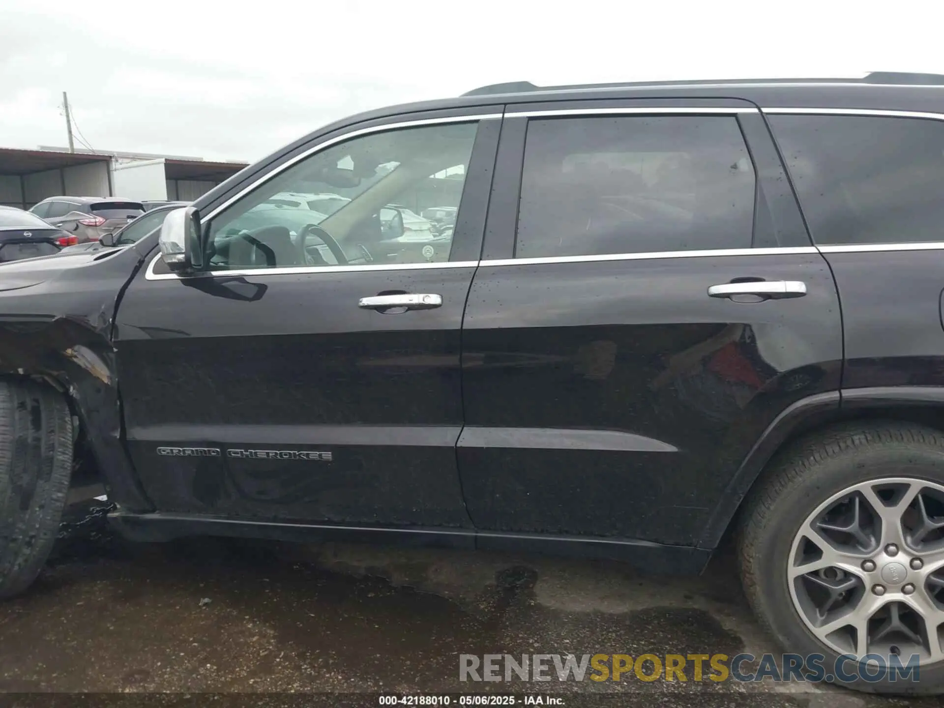 15 Photograph of a damaged car 1C4RJFCG4MC621214 JEEP GRAND CHEROKEE 2021