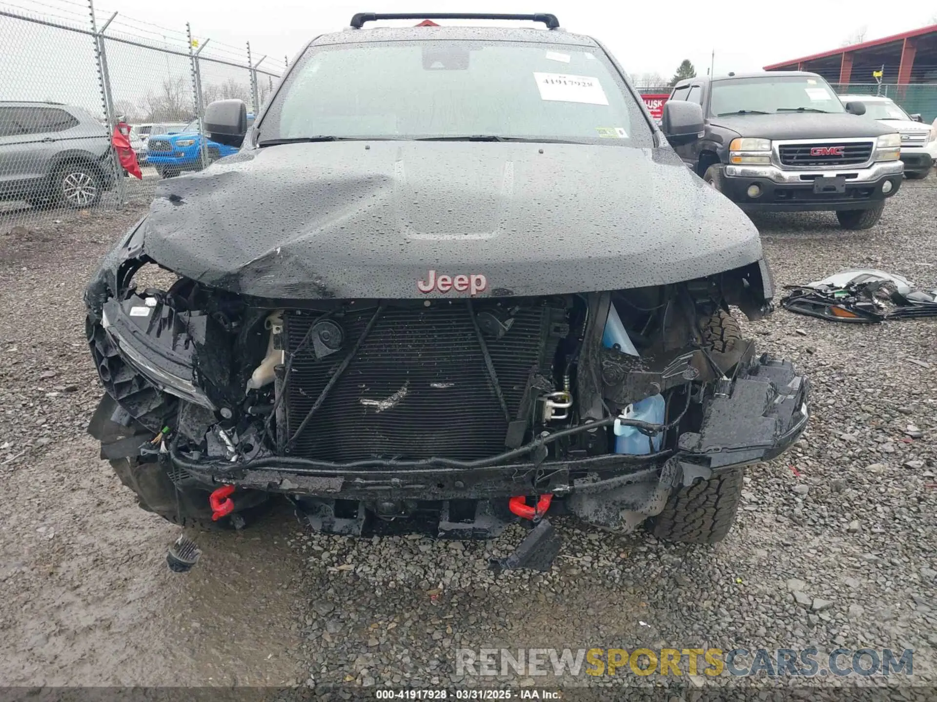 6 Photograph of a damaged car 1C4RJFLT8MC589221 JEEP GRAND CHEROKEE 2021