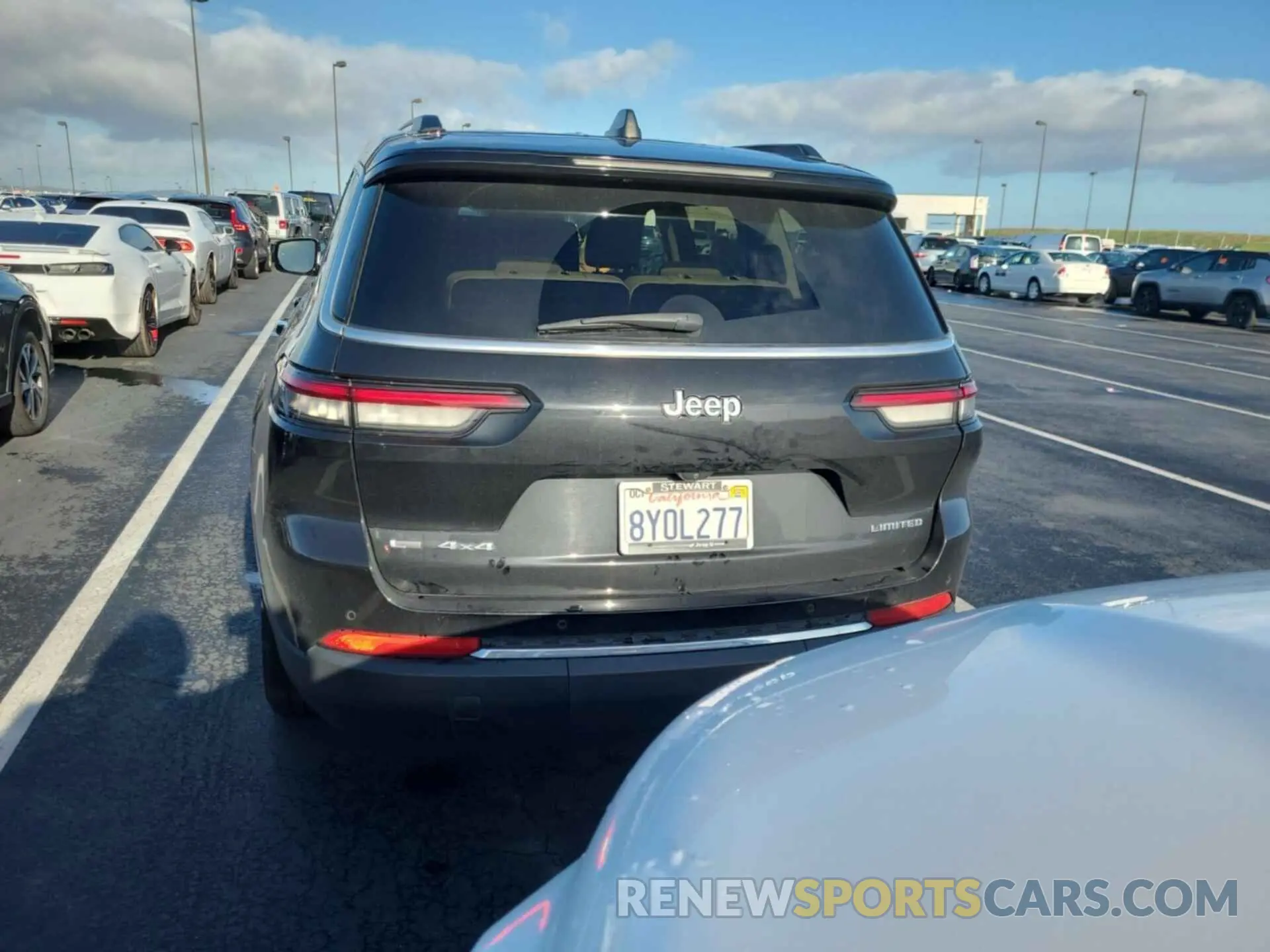 15 Photograph of a damaged car 1C4RJKBG3M8141324 JEEP GRAND CHEROKEE 2021