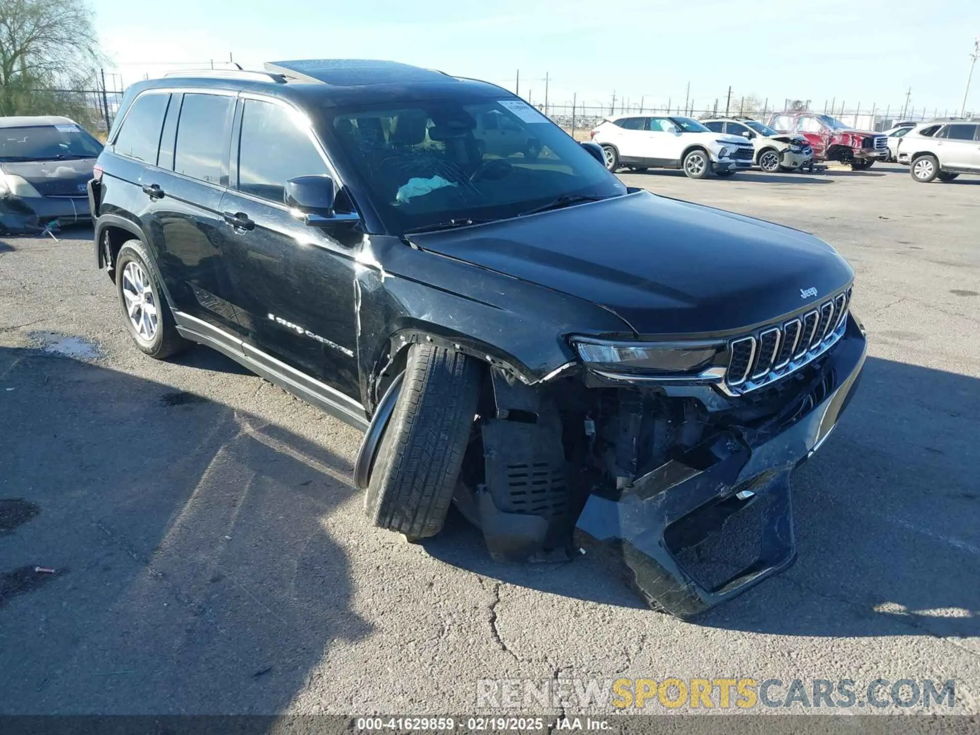 6 Photograph of a damaged car 1C4RJGBG6N8591855 JEEP GRAND CHEROKEE 2022