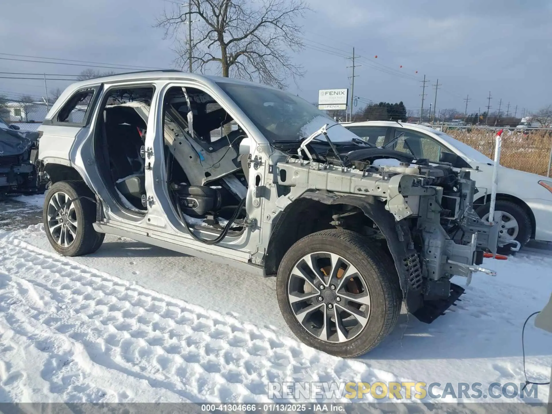 1 Photograph of a damaged car 1C4RJHDG1N8606751 JEEP GRAND CHEROKEE 2022
