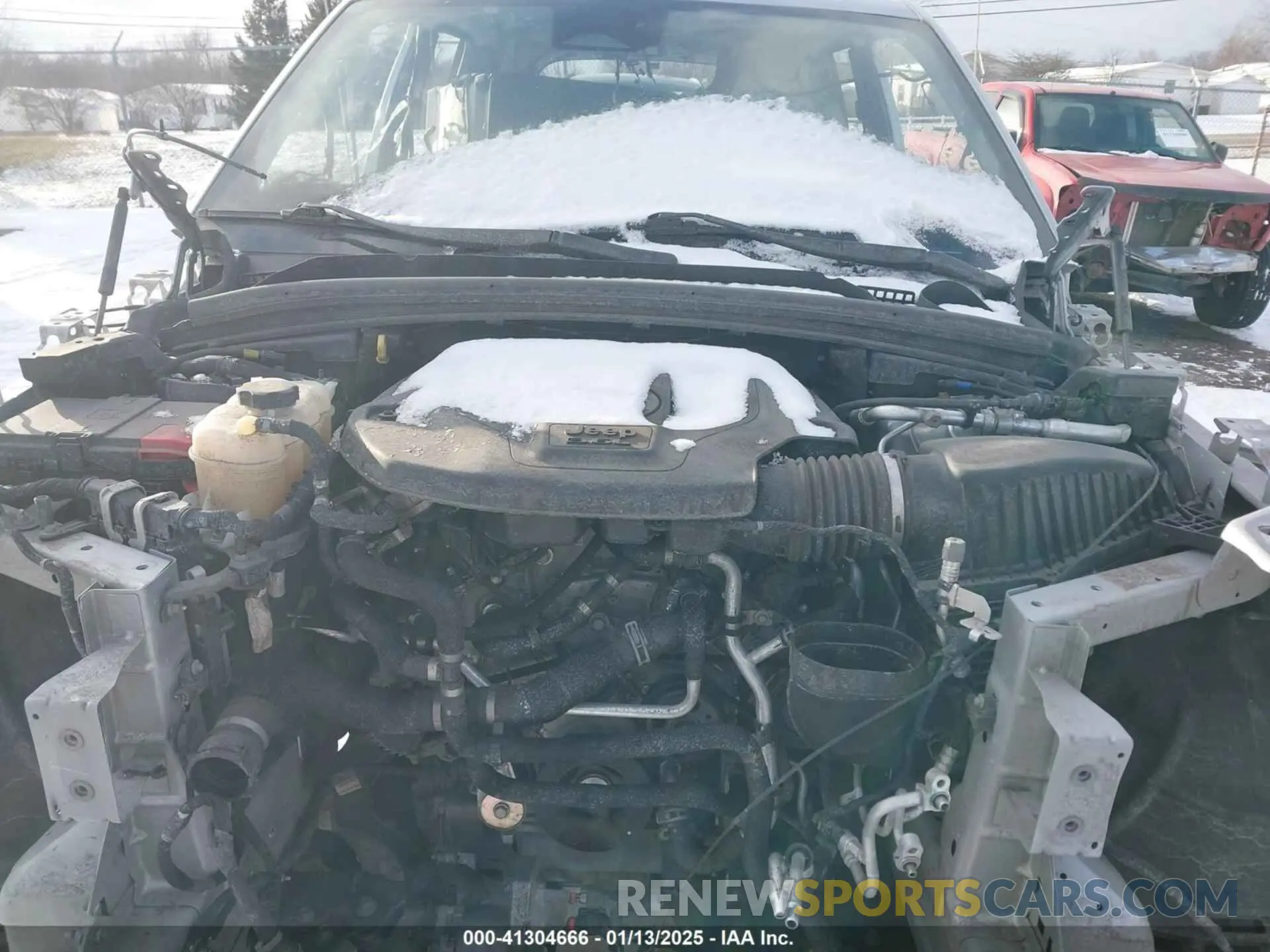 10 Photograph of a damaged car 1C4RJHDG1N8606751 JEEP GRAND CHEROKEE 2022