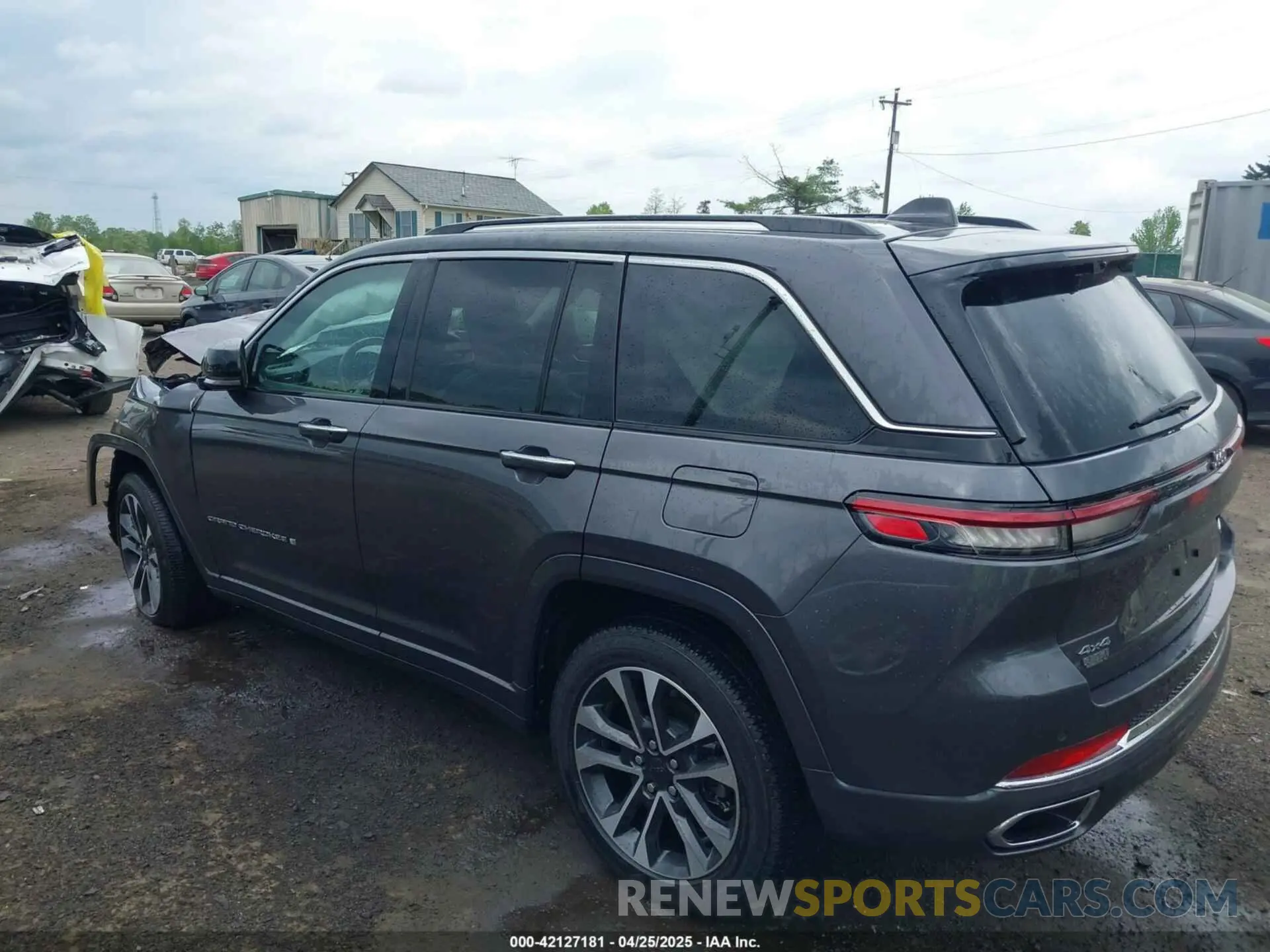 3 Photograph of a damaged car 1C4RJHDG5N8544397 JEEP GRAND CHEROKEE 2022