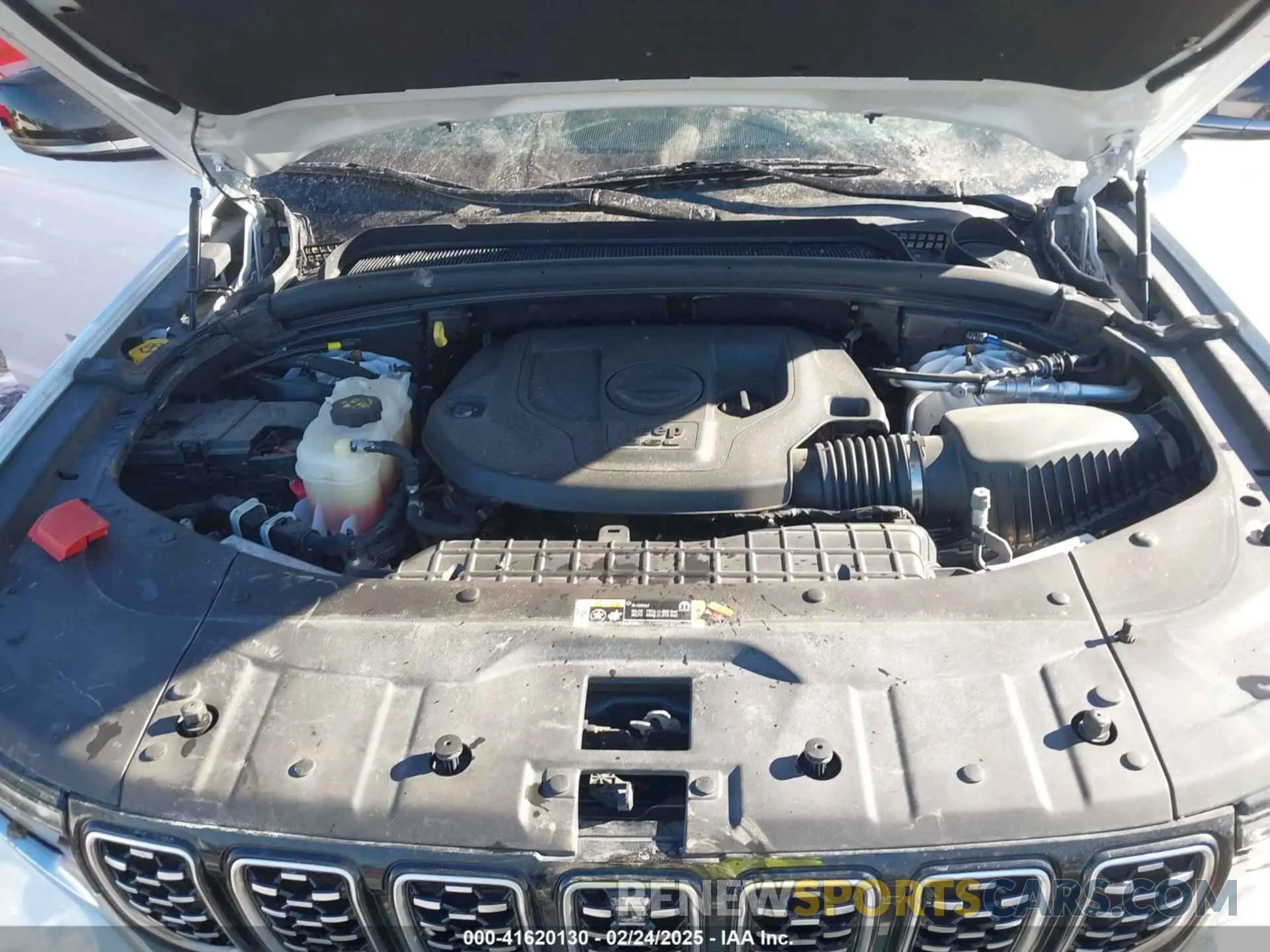 10 Photograph of a damaged car 1C4RJHEG1N8628389 JEEP GRAND CHEROKEE 2022