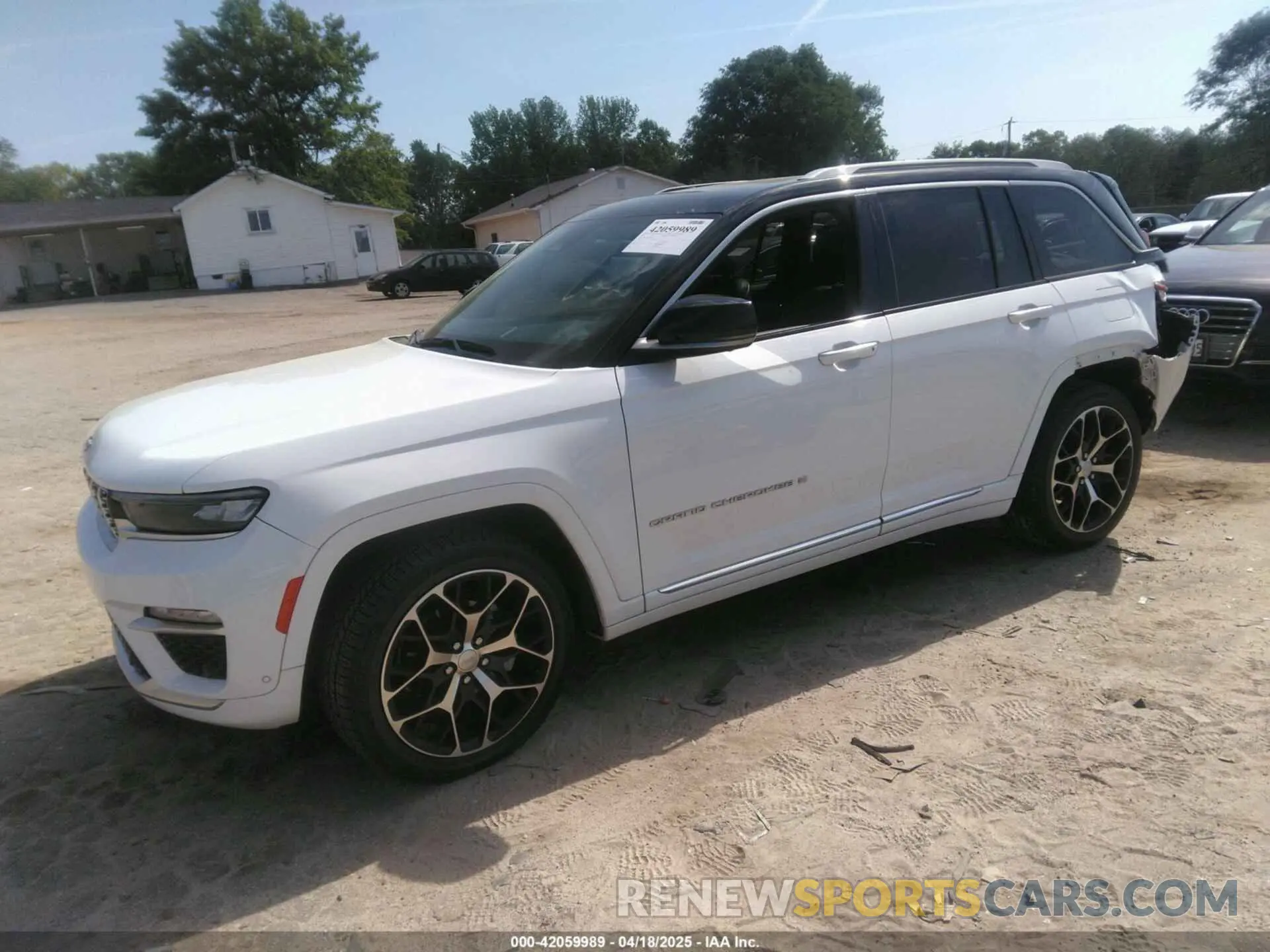 2 Photograph of a damaged car 1C4RJHEG8N8588988 JEEP GRAND CHEROKEE 2022