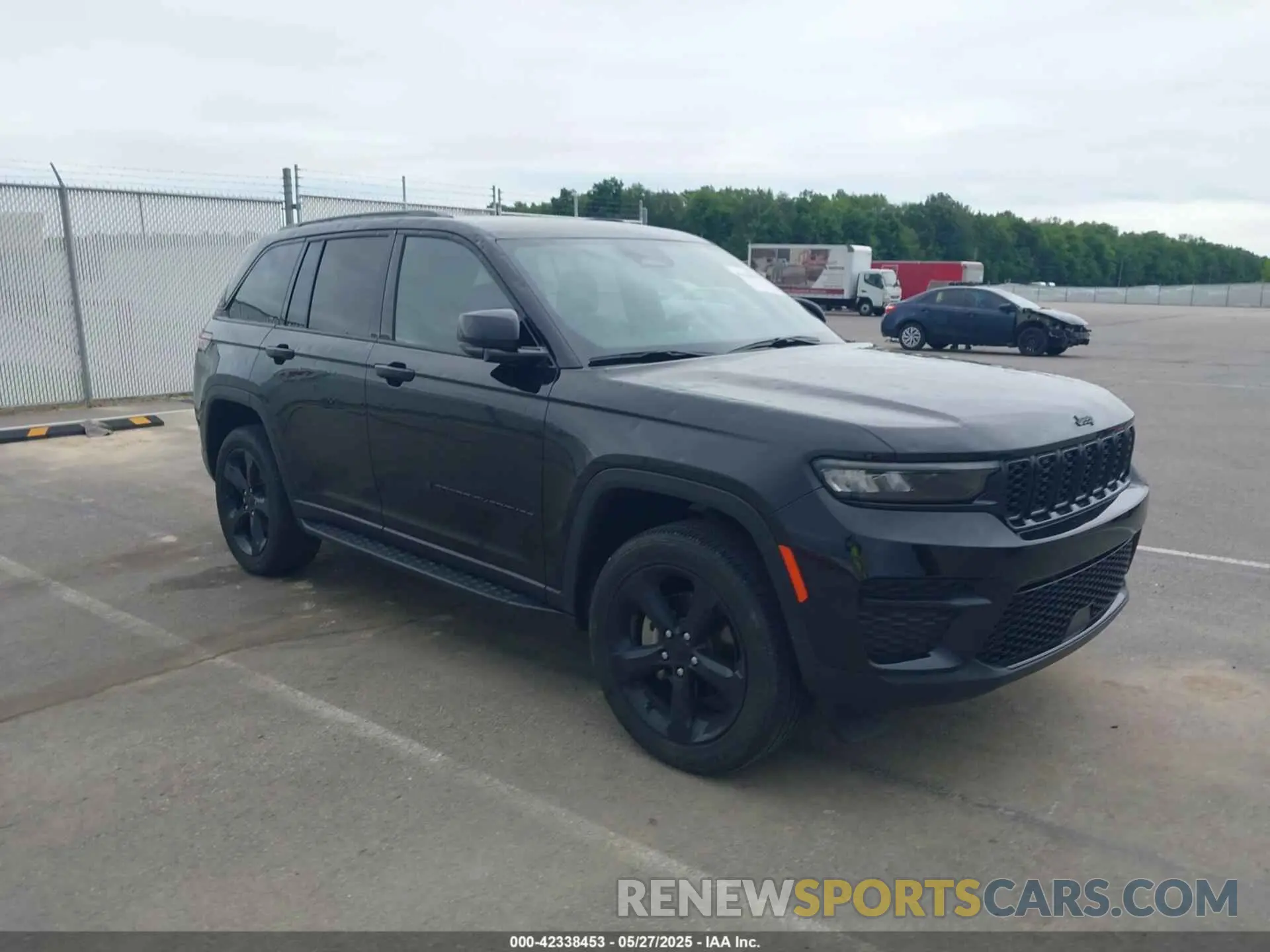 1 Photograph of a damaged car 1C4RJGAG8PC648073 JEEP GRAND CHEROKEE 2023