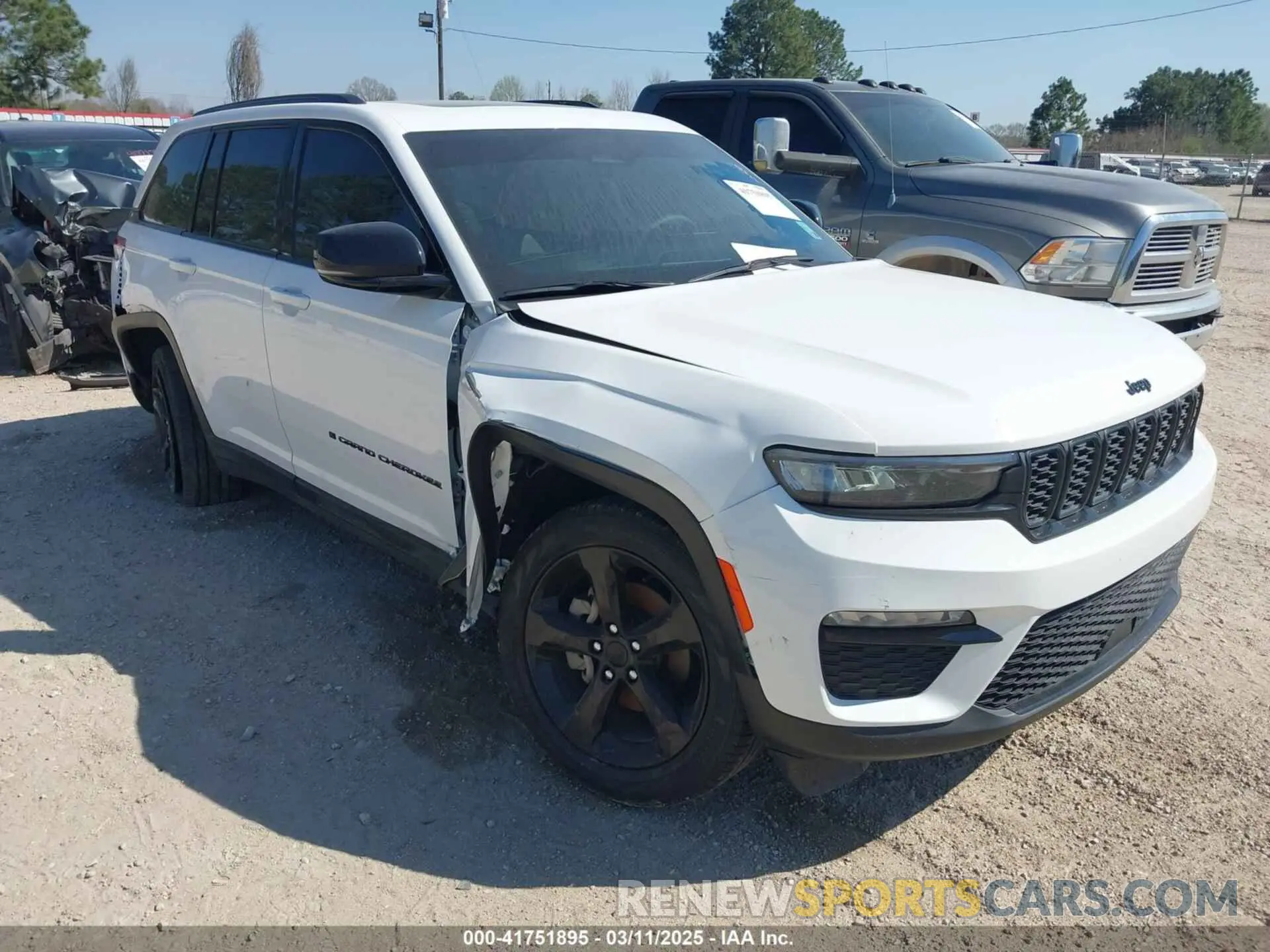 1 Photograph of a damaged car 1C4RJGBG0PC511918 JEEP GRAND CHEROKEE 2023