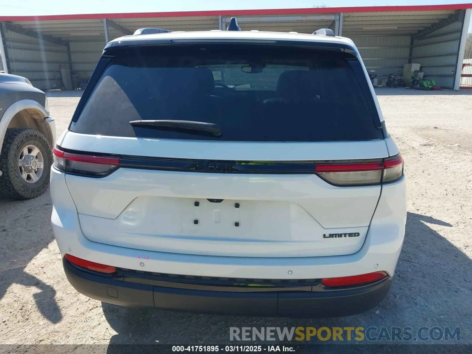 14 Photograph of a damaged car 1C4RJGBG0PC511918 JEEP GRAND CHEROKEE 2023