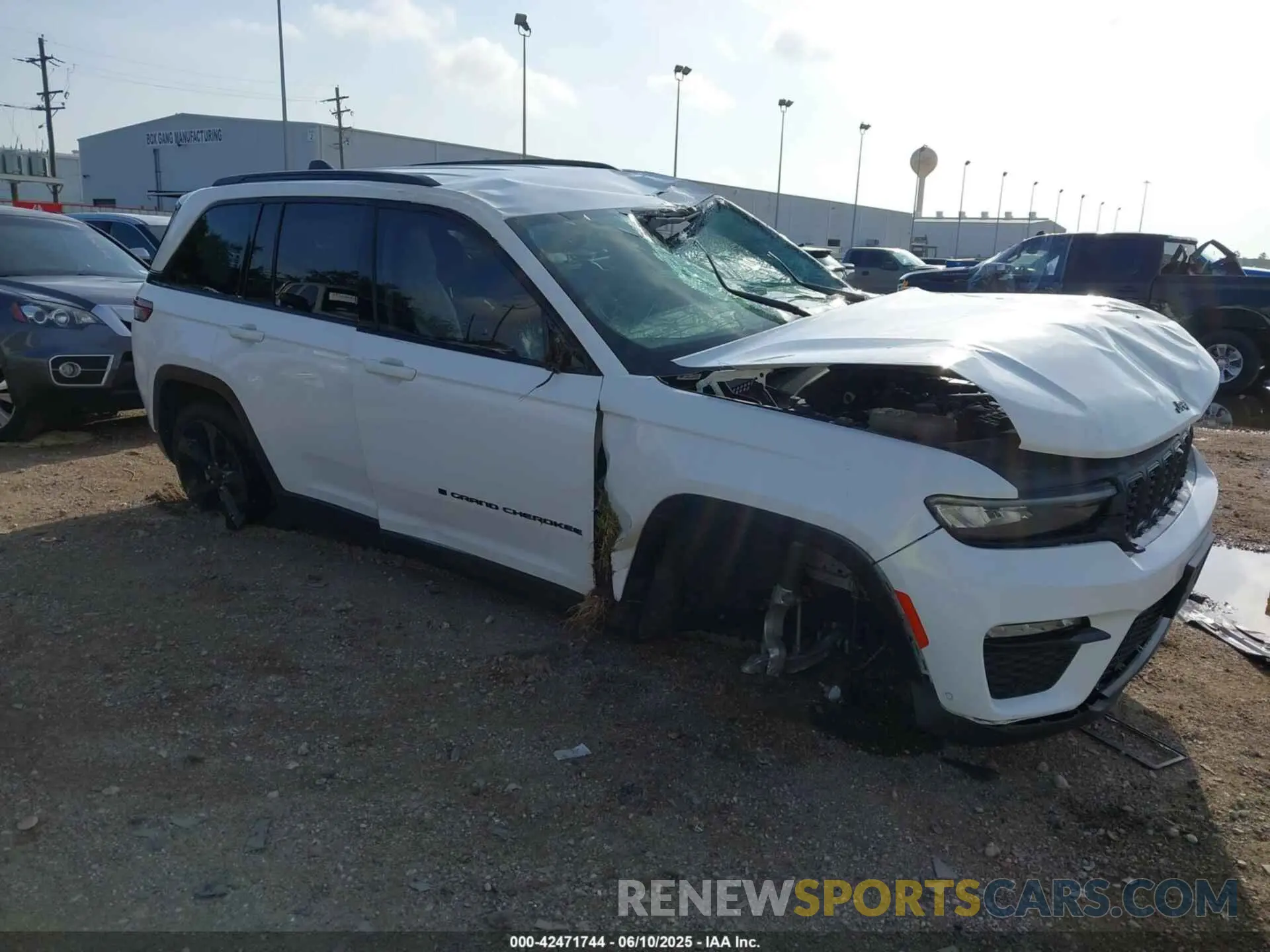 1 Photograph of a damaged car 1C4RJGBG2PC502847 JEEP GRAND CHEROKEE 2023