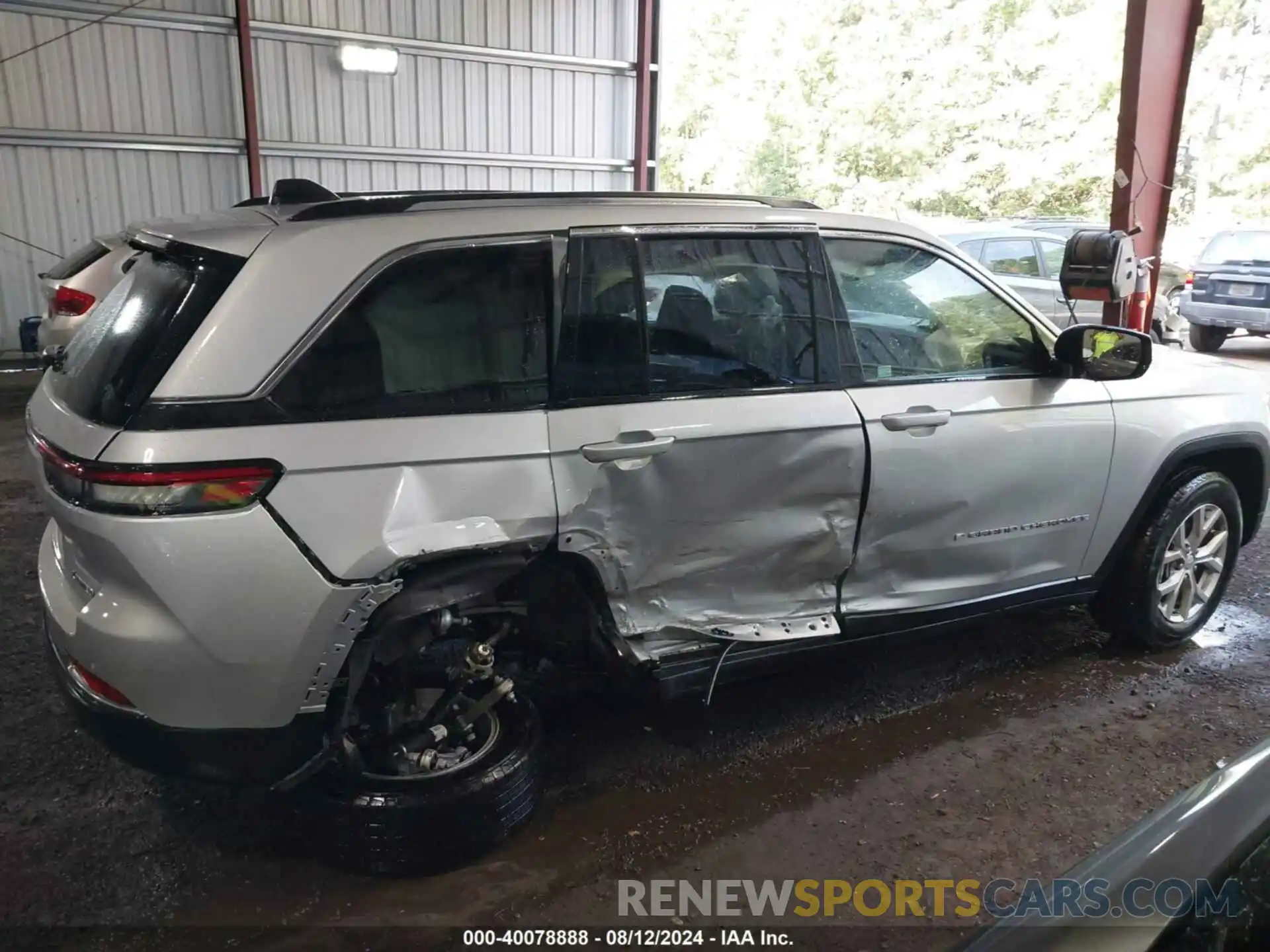 6 Photograph of a damaged car 1C4RJGBG2PC575376 JEEP GRAND CHEROKEE 2023