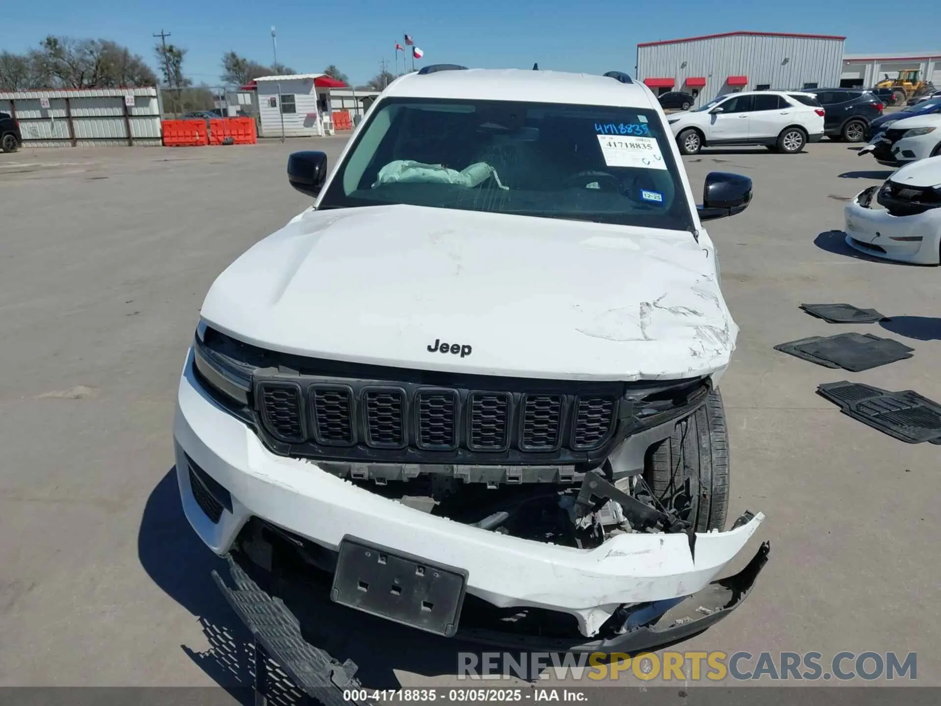 13 Photograph of a damaged car 1C4RJGBG9PC510072 JEEP GRAND CHEROKEE 2023