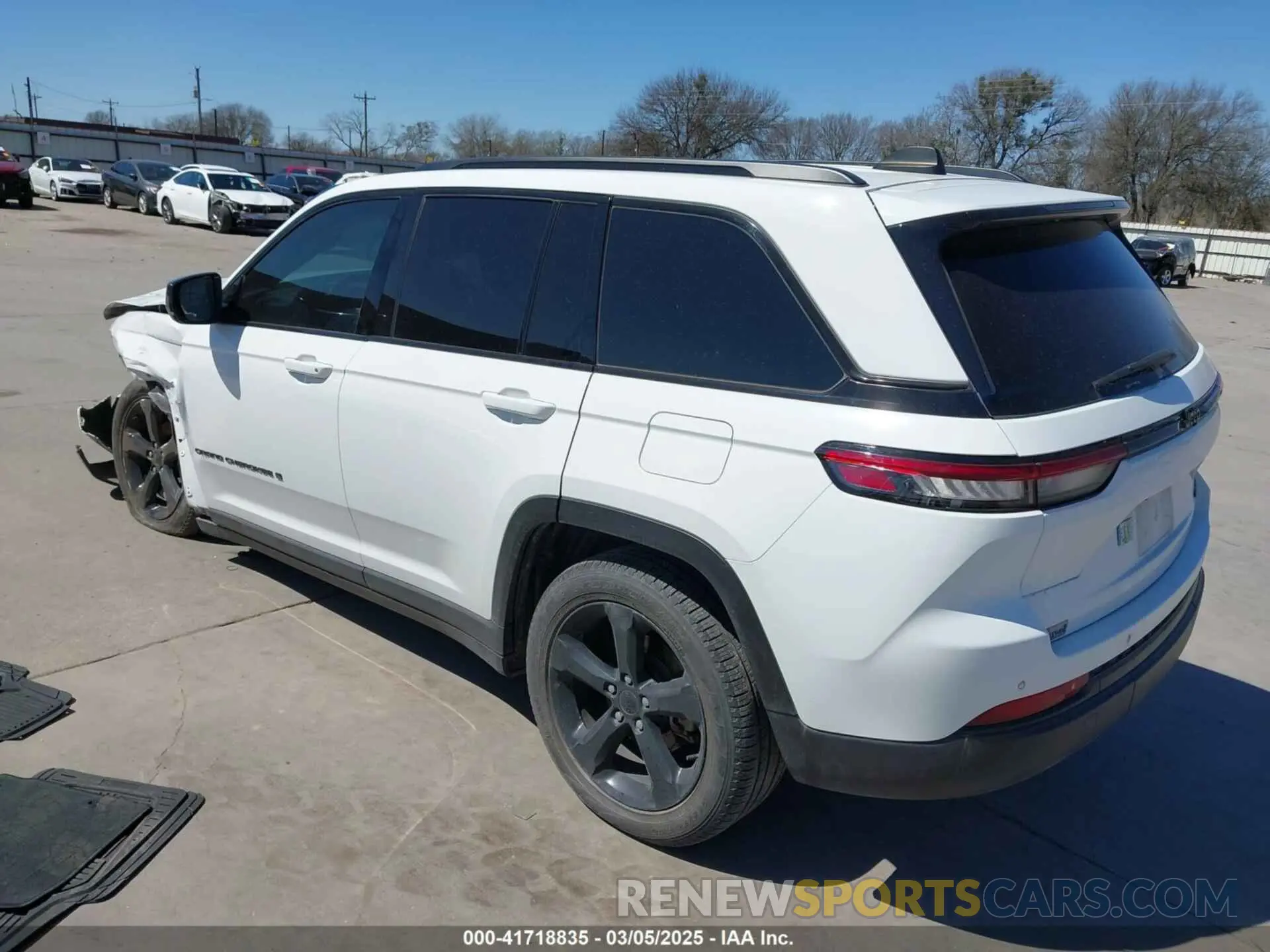 3 Photograph of a damaged car 1C4RJGBG9PC510072 JEEP GRAND CHEROKEE 2023